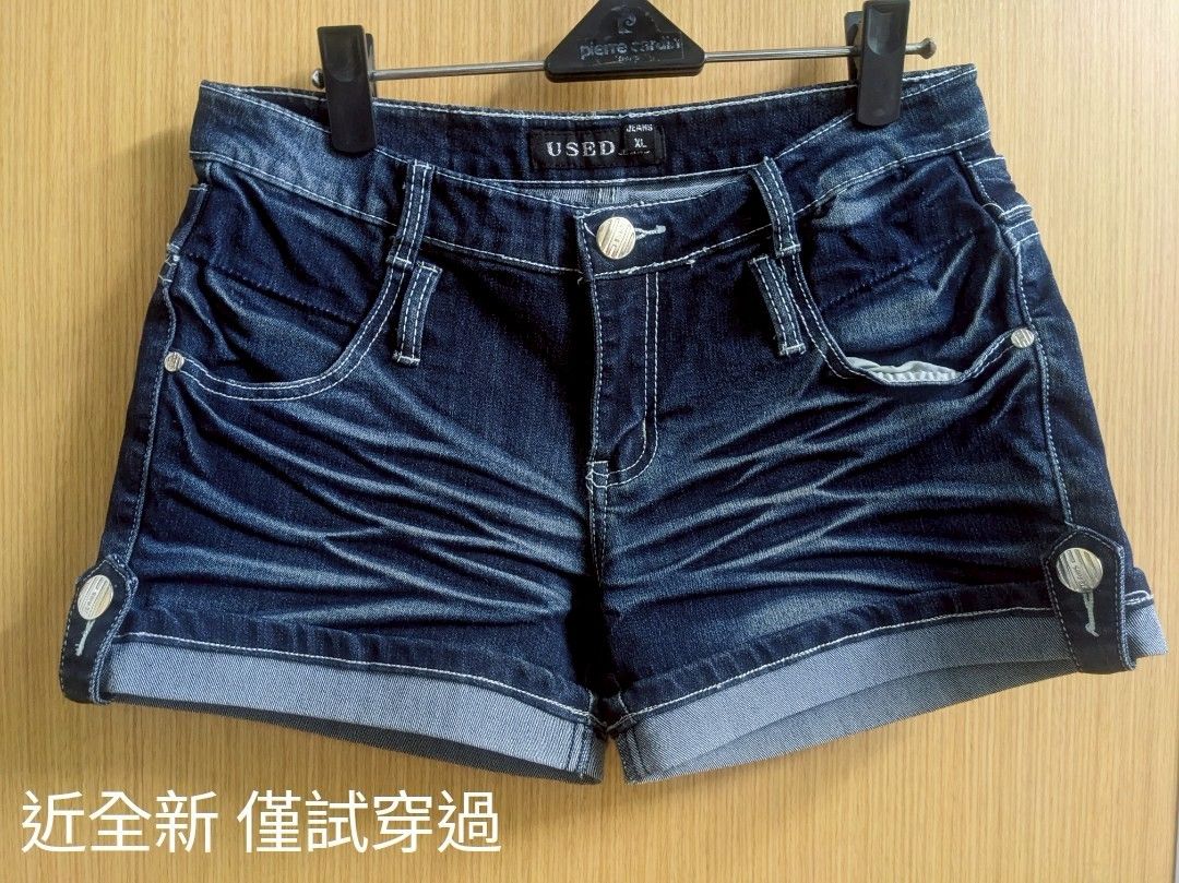 JEANS 牛仔 深色 短褲 個性刷色女顯瘦穿搭三分牛仔短褲 現貨可馬上出貨 牛仔格紋翻管短褲 B_250414_9