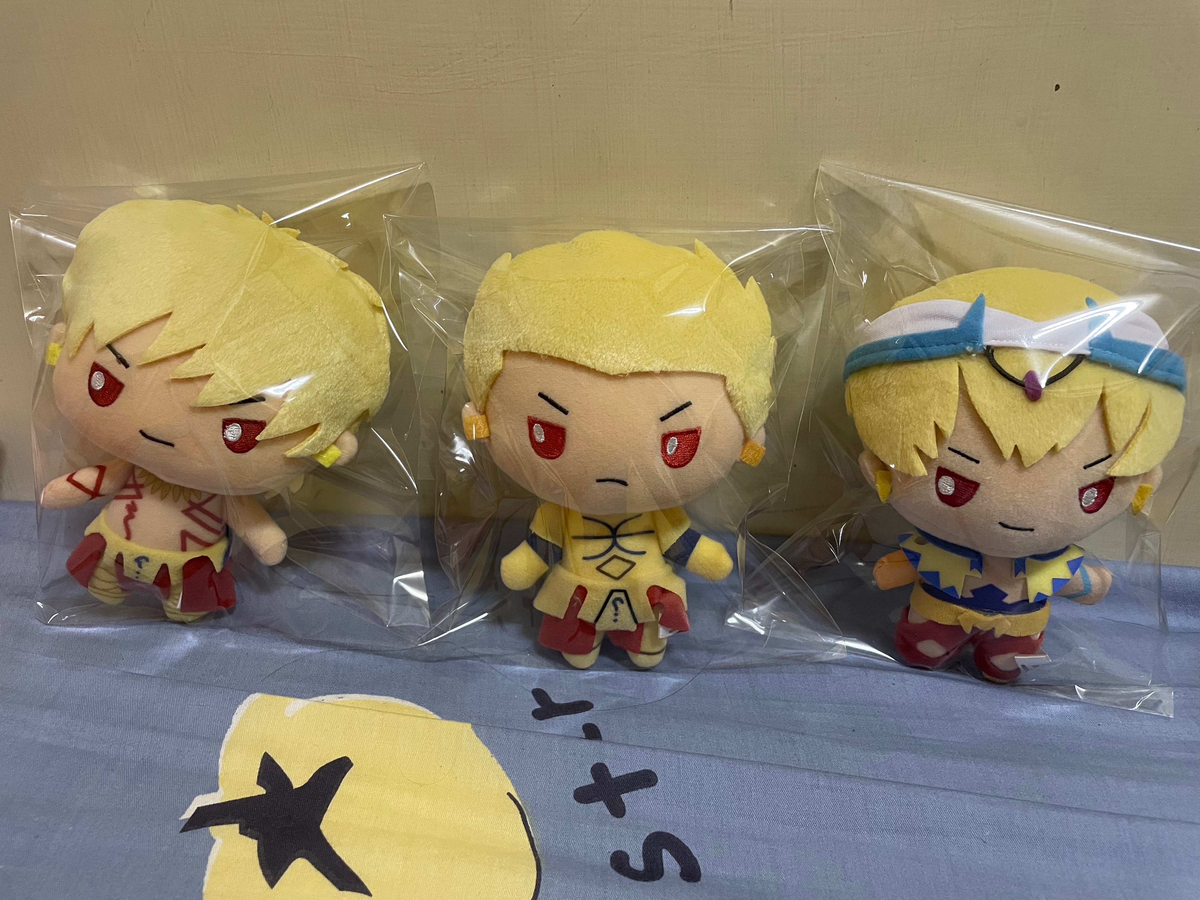 FATE FGO 吉爾迦美什 金閃閃 三麗鷗 布偶娃娃 三隻不拆550元