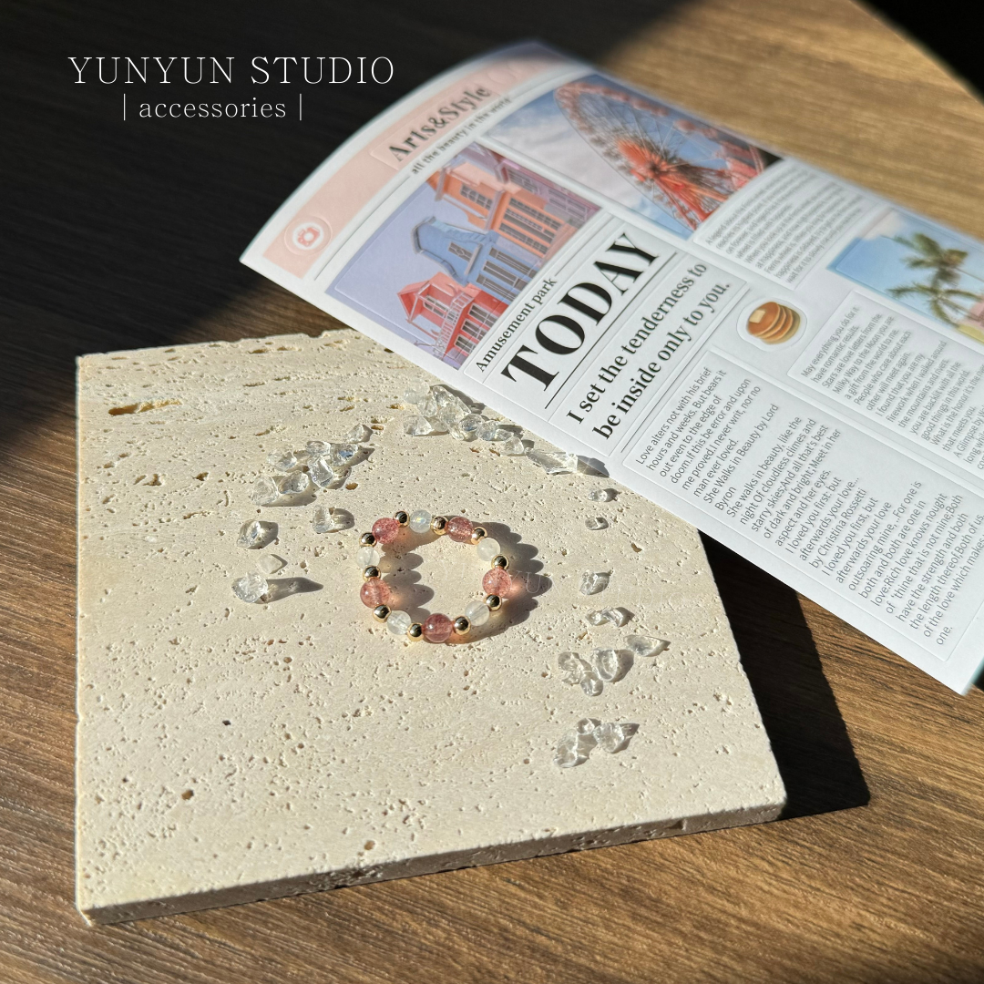 藍月光、草莓晶戒指‧₊˚🤍 * ⋆𓈒