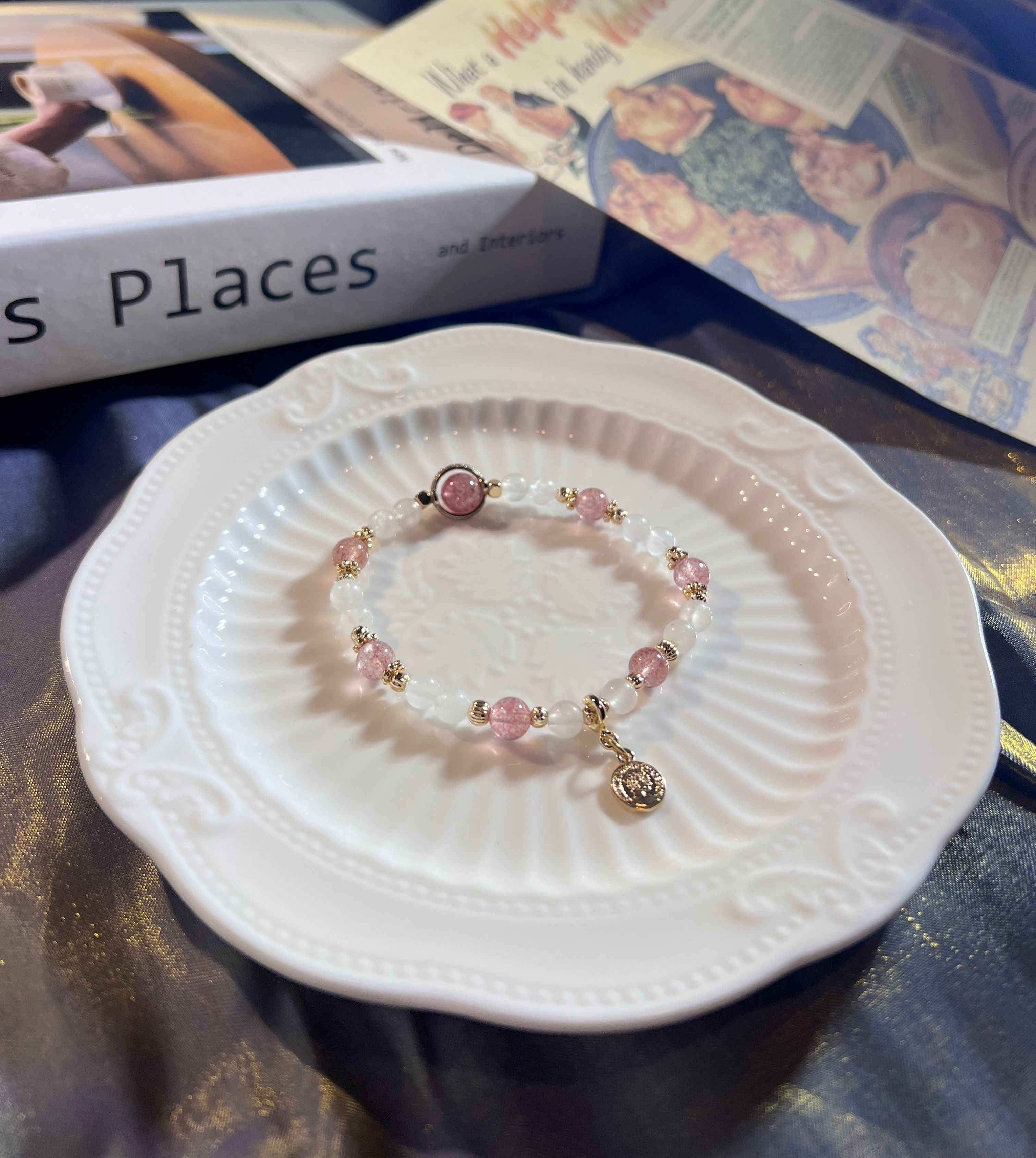 《月霜玫瑰》“🌹”