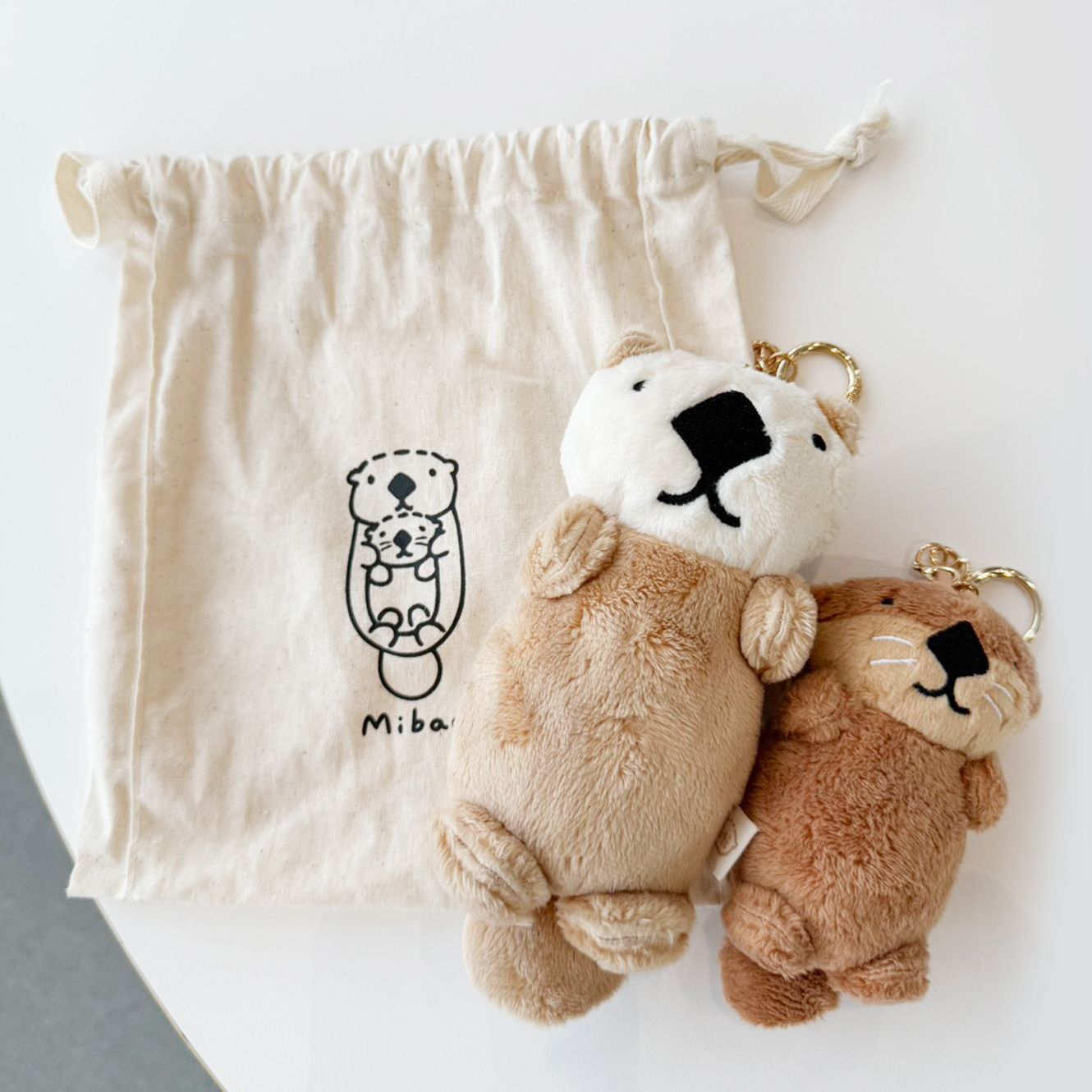 海獺咪寶與咪普 🦦 娃娃吊飾組合