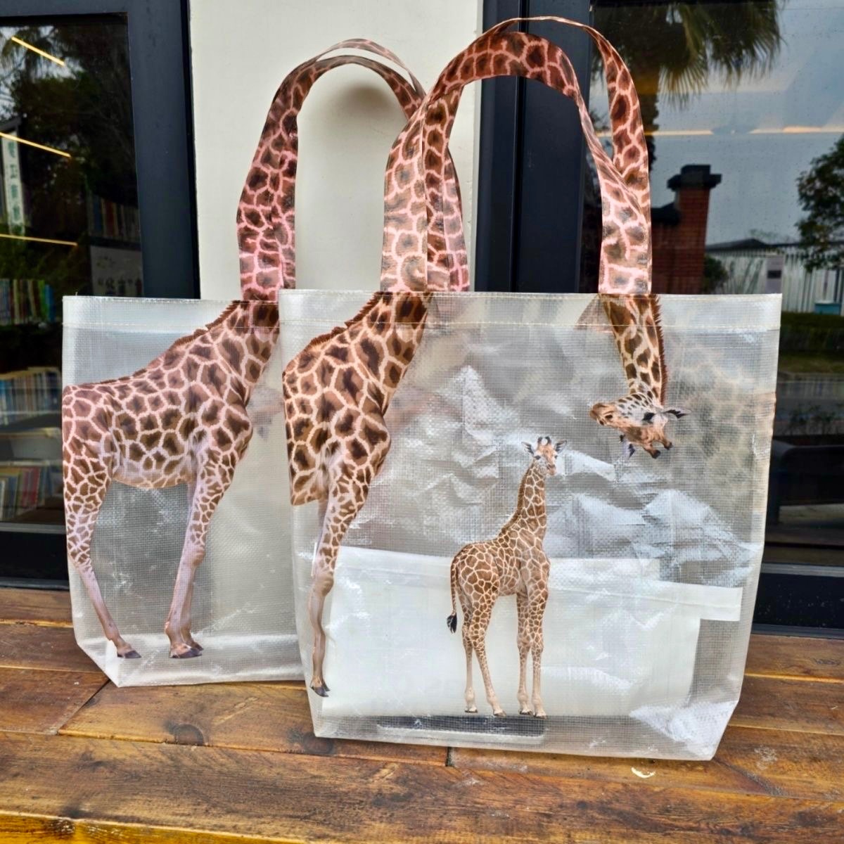 很可愛的長頸鹿包🦒