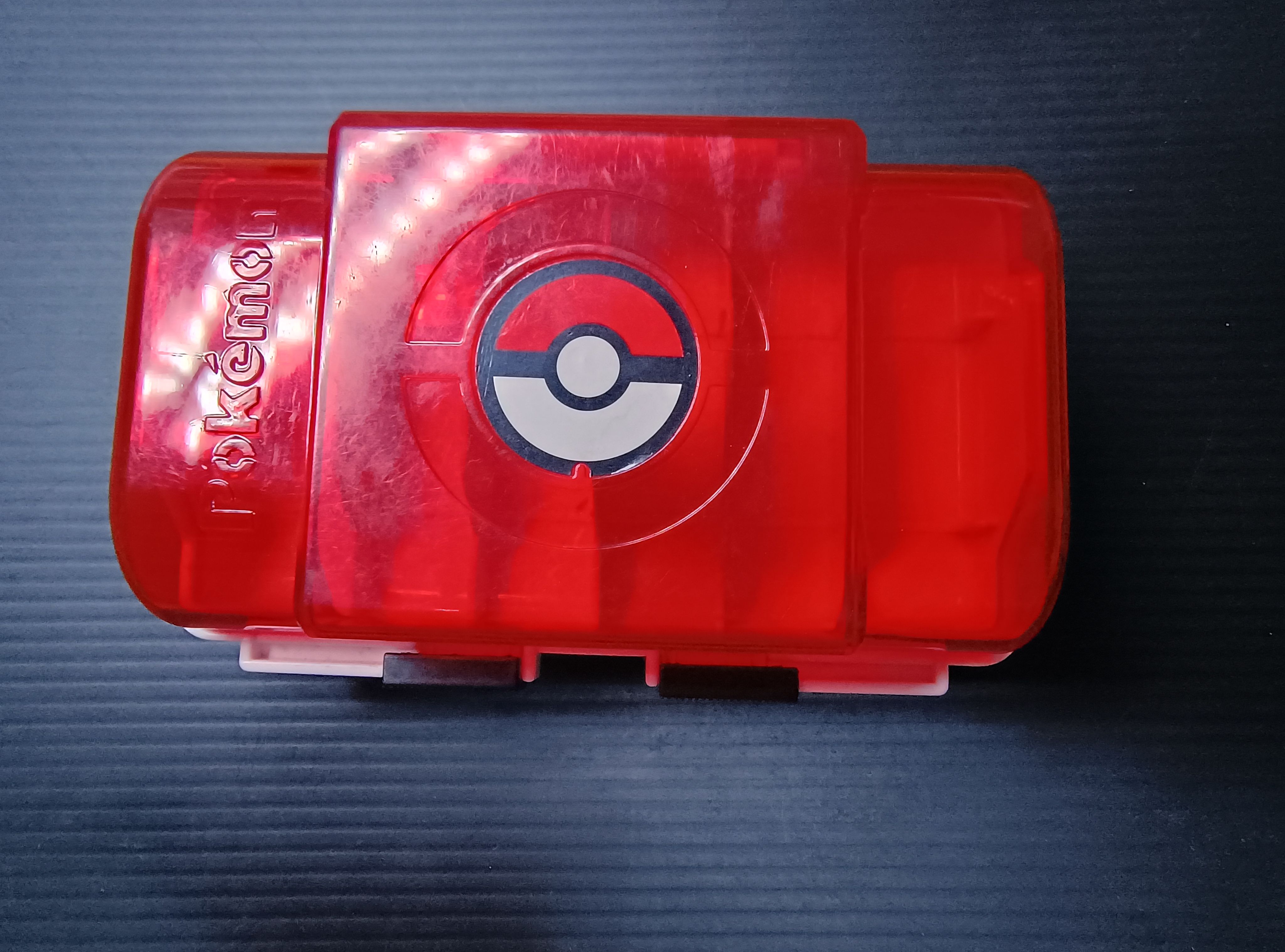 【如圖6】Pokémon Mezasta原廠隨身卡匣盒+記錄卡匣200回（贈合身100入卡匣膜1包）