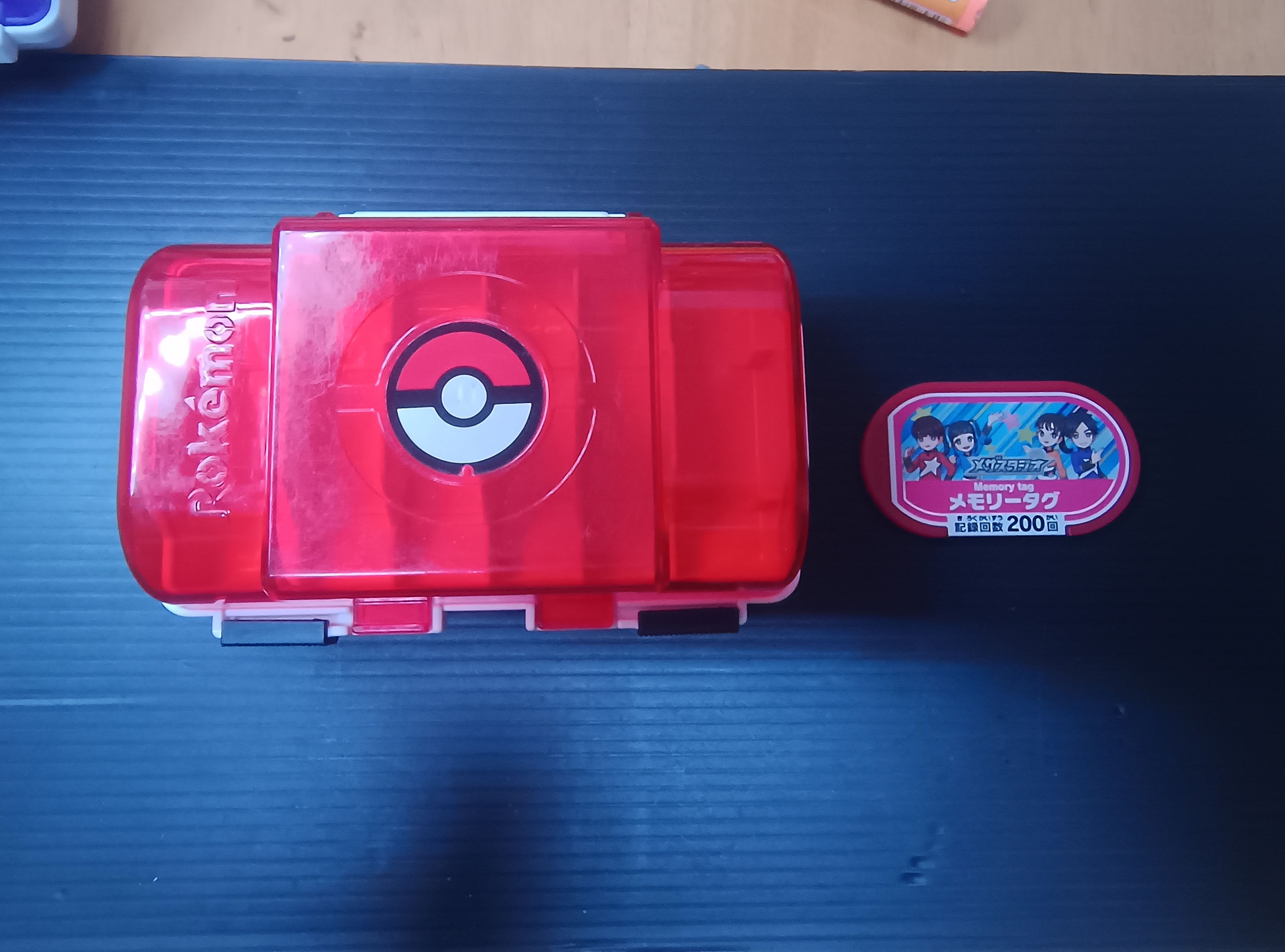 【如圖9】Pokémon Mezasta原廠隨身卡匣盒+記錄卡匣200回（贈合身100入卡匣膜1包）