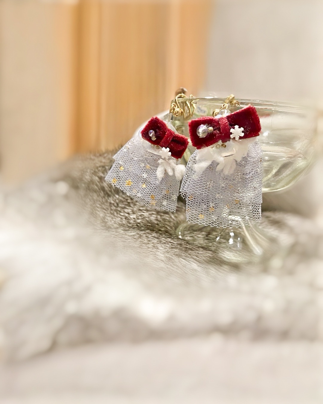 手作⋆耳夾/耳骨夾/耳針｜紅絲絨雪⋆୨୧˚｜可免費改耳夾款式