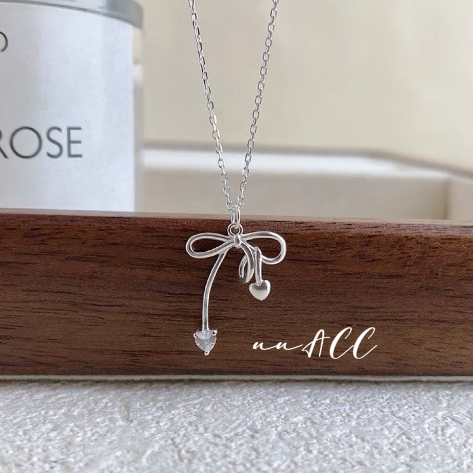純銀蝴蝶紐結愛心項鍊