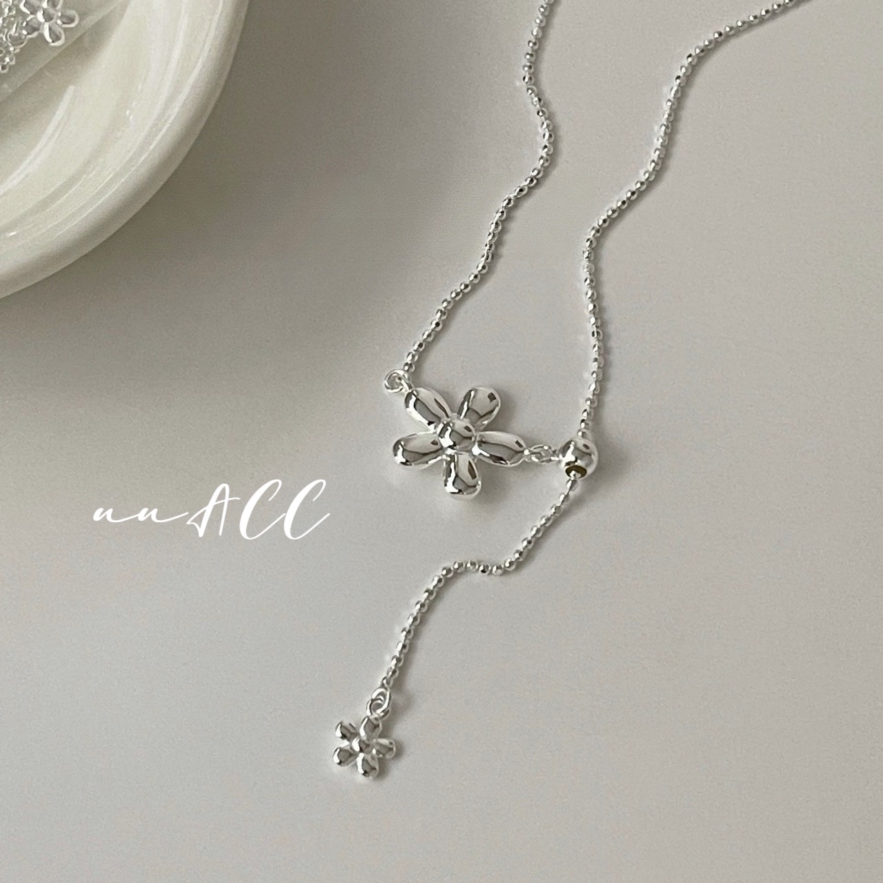 純銀抽拉式小花項鍊