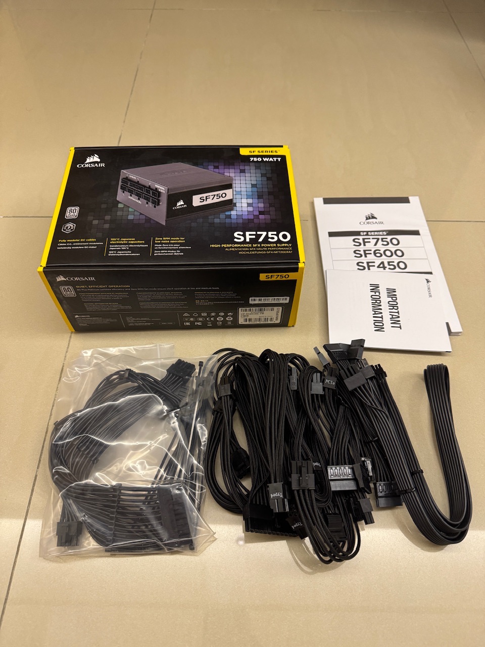 海盜船SF750