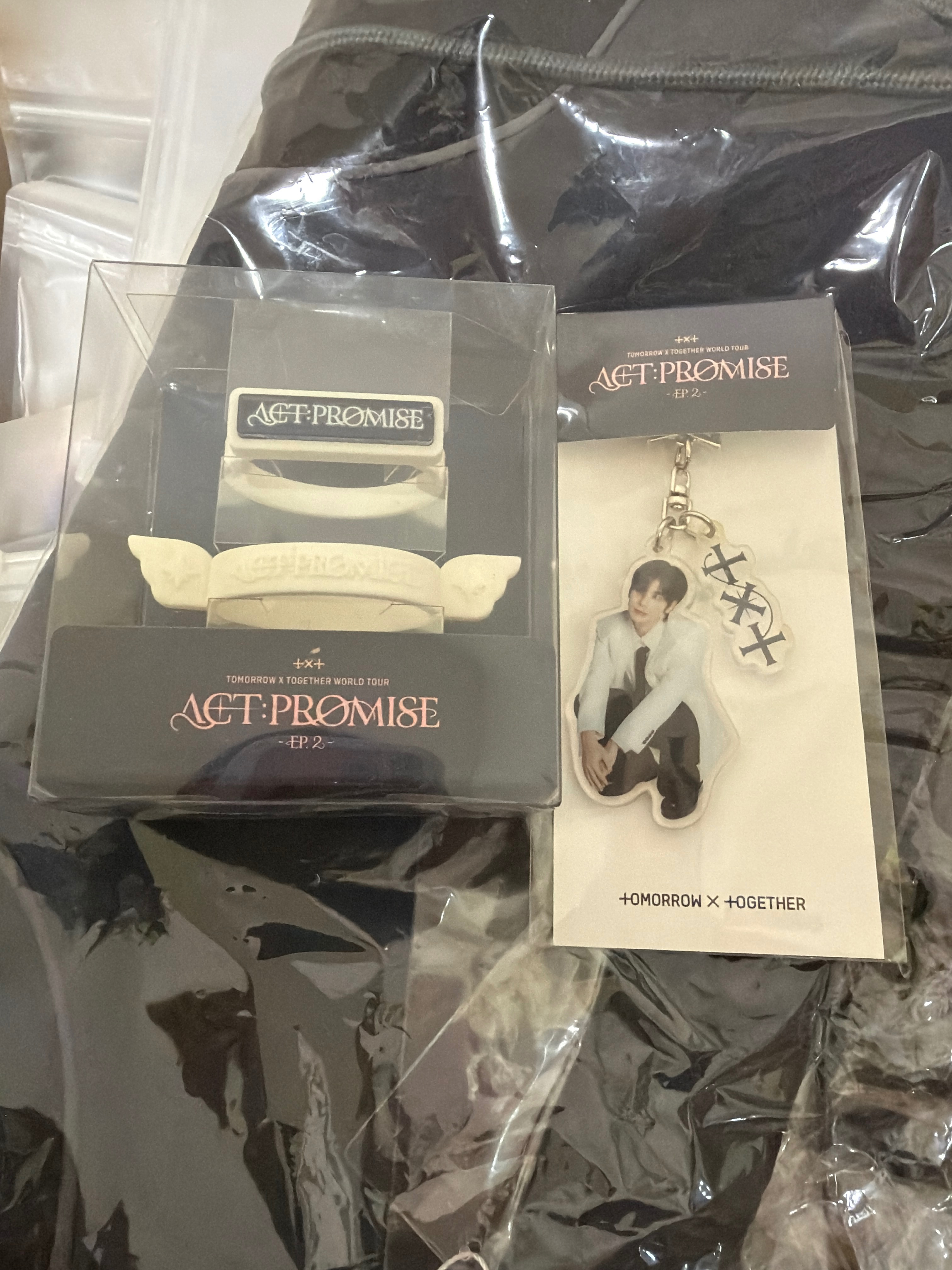 TXT 《ACT：PROMISE EP.2 》演唱會周邊