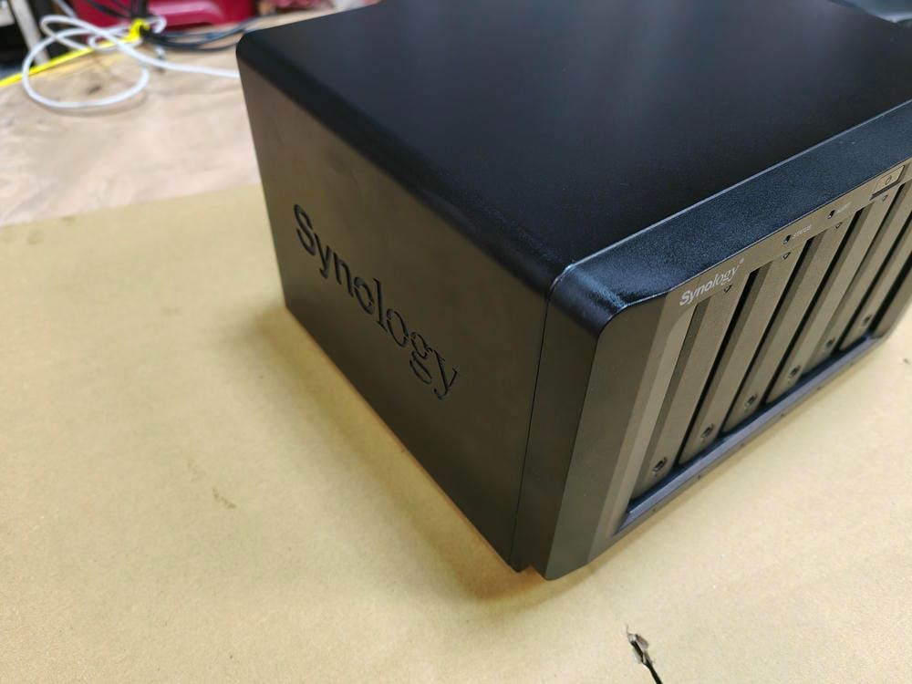 Synology ds1618+