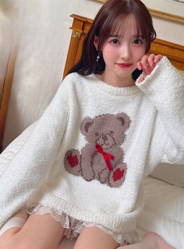 2930 泰迪熊絲帶緹花針織上衣