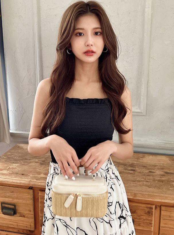 2962 褶皺緹花荷葉邊吊帶背心