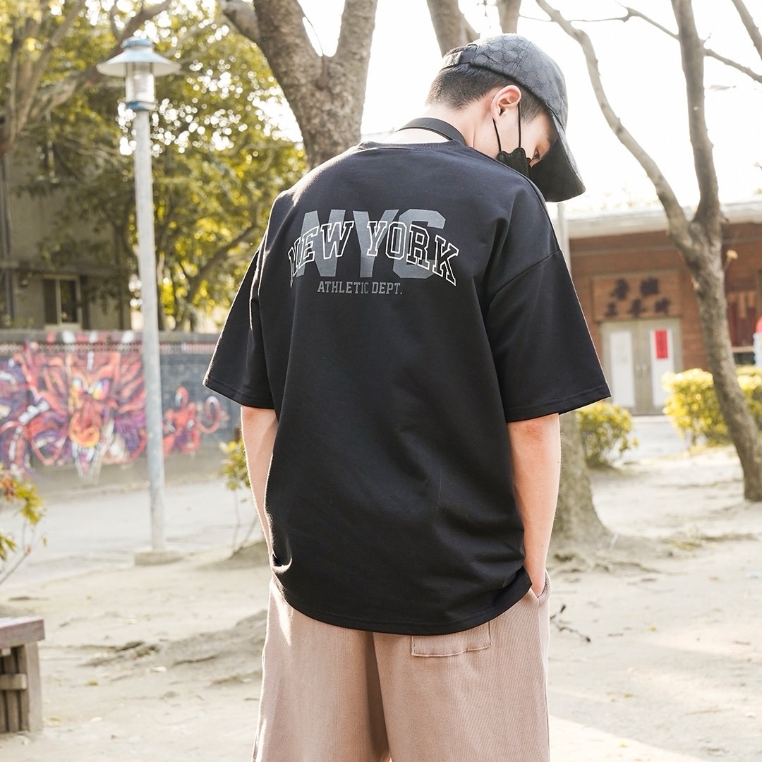 大字NYC細絨布短T