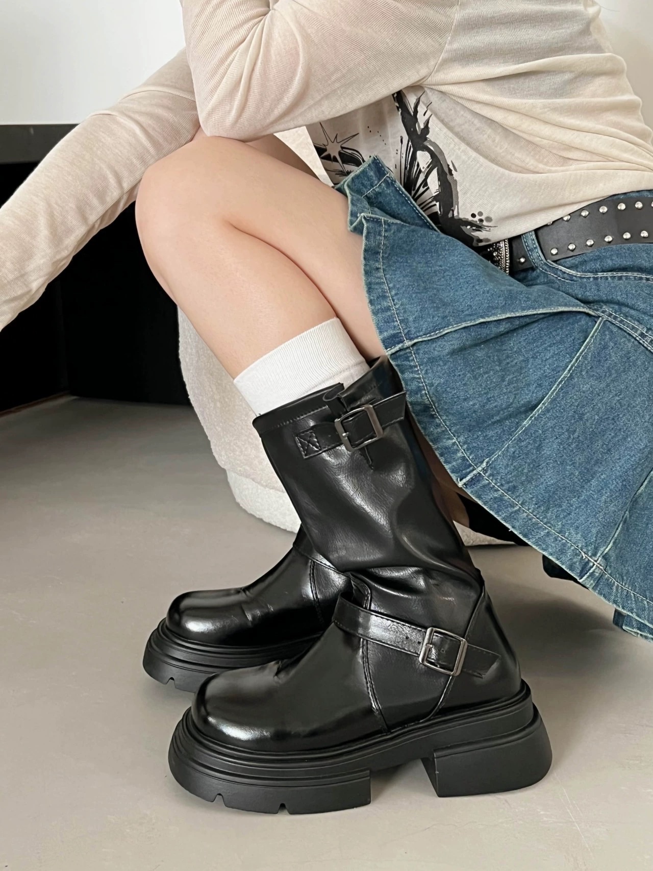 超級好穿好走復古軟皮中筒靴😍