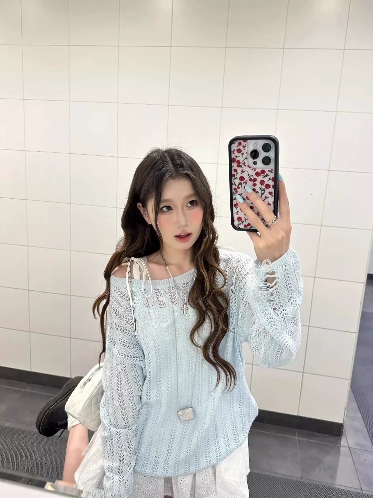 韓系寶寶藍刷破簍空罩衫🩵