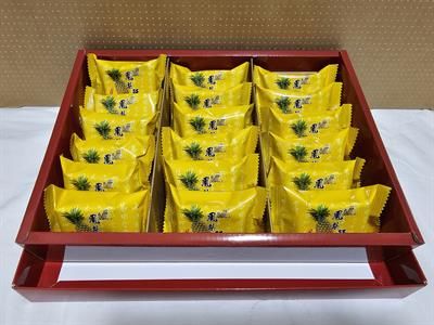 【代購 】小潘鳳梨酥18入