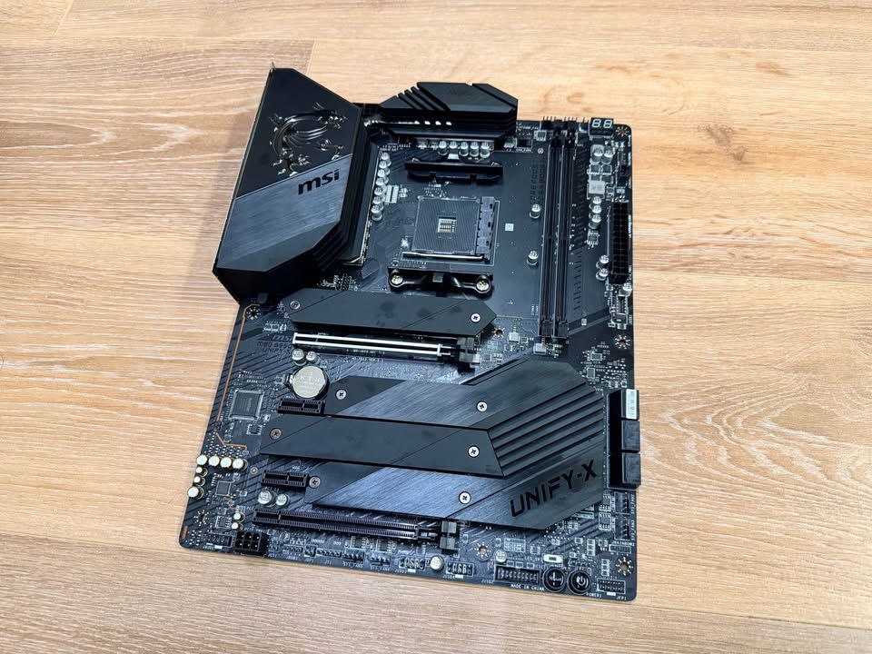 MSI MEG B550 Unify-X