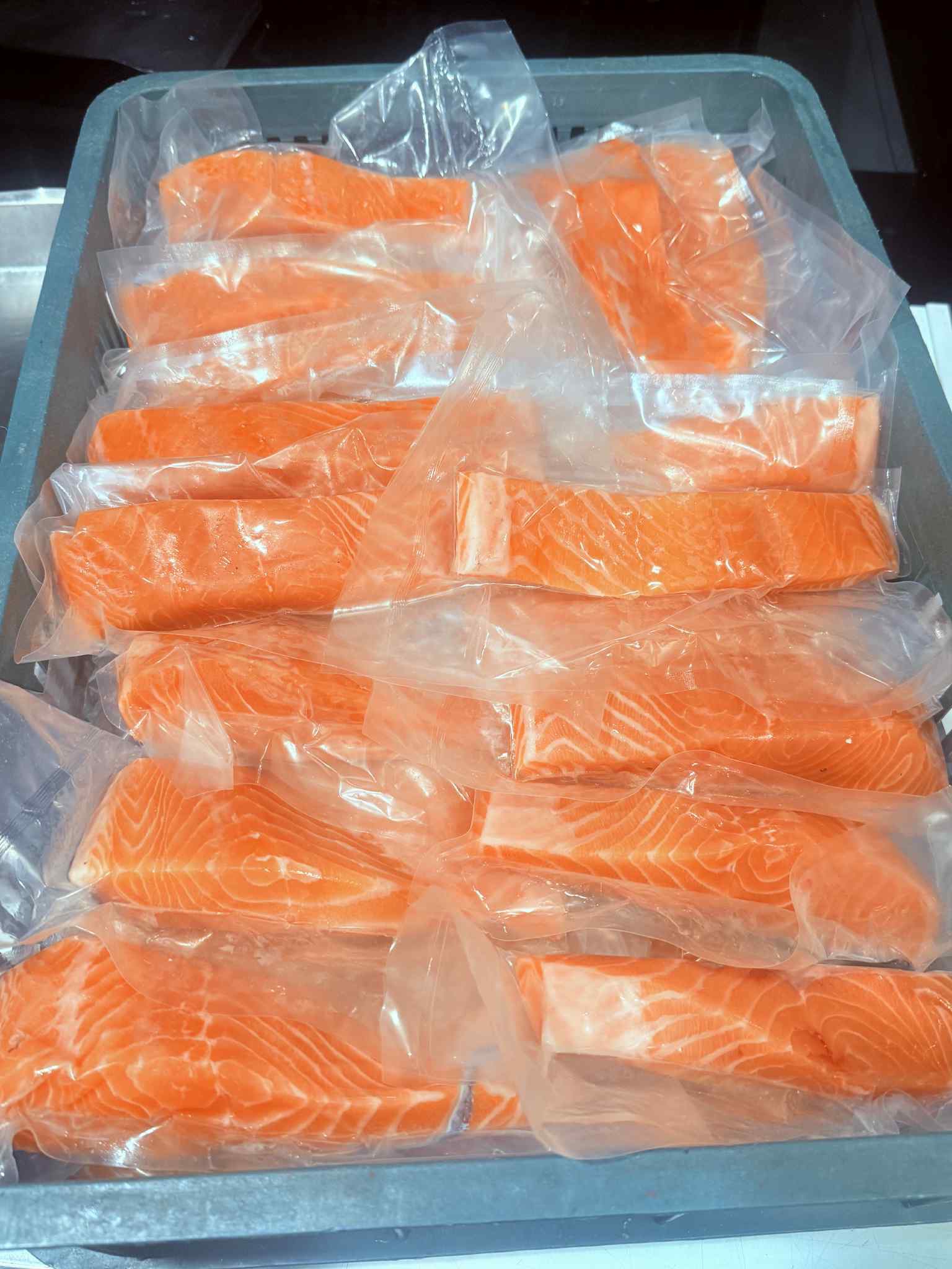 厚切鮭魚菲力 （挪威）