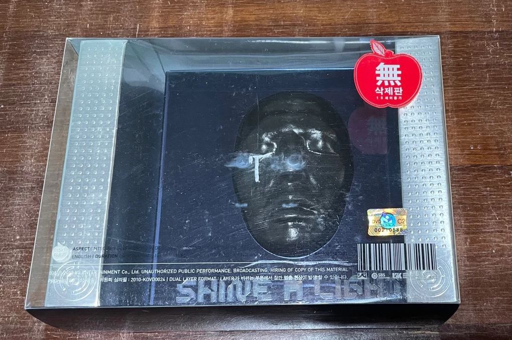 G-DRAGON GD 權志龍 First Live Concert Shine A Light 黑臉 限量白眼淚完整版