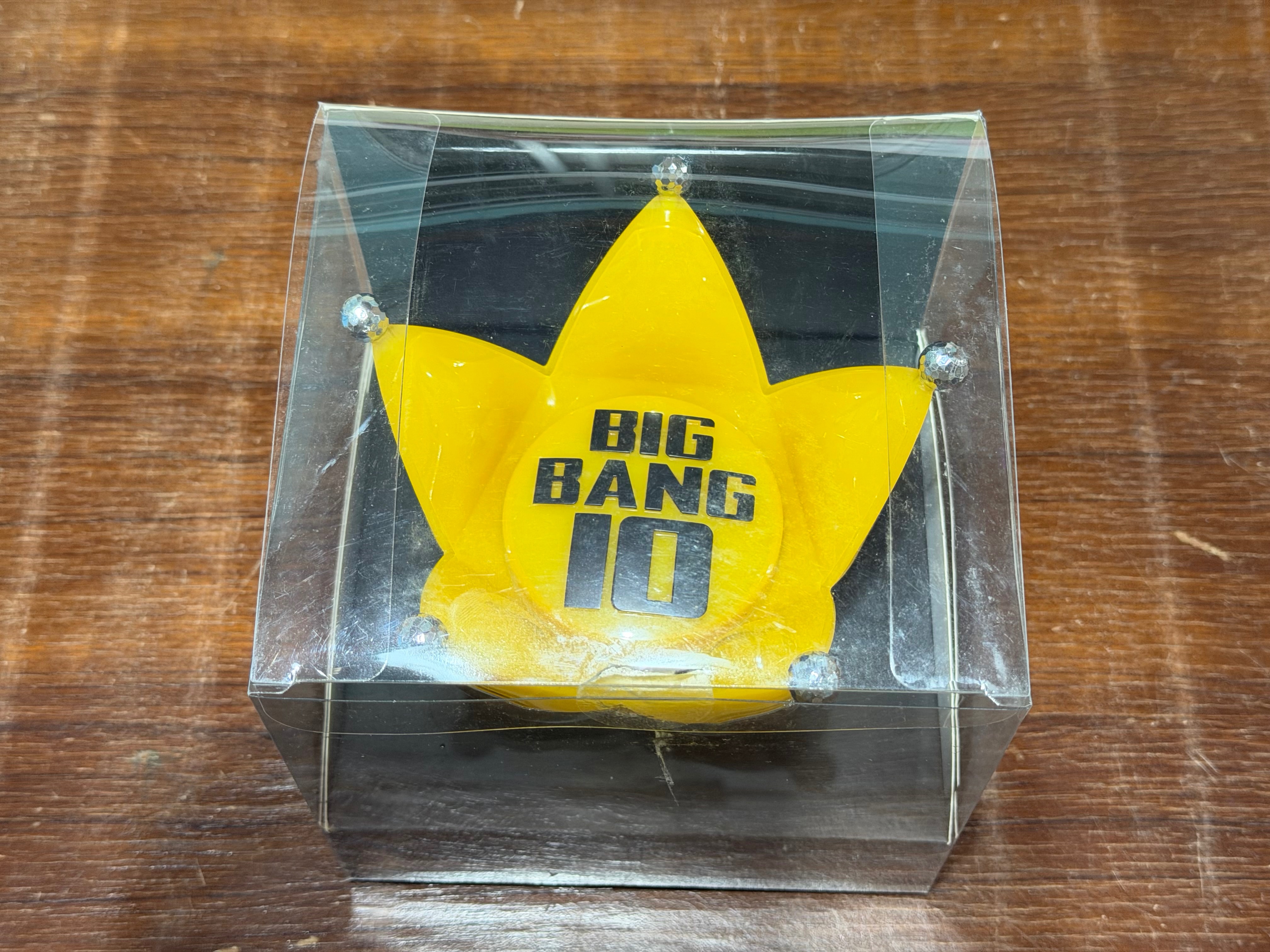 客訂 盒裝十週年 + 無袋龍鏈 + 舊四代手燈 + 盒裝三代手燈