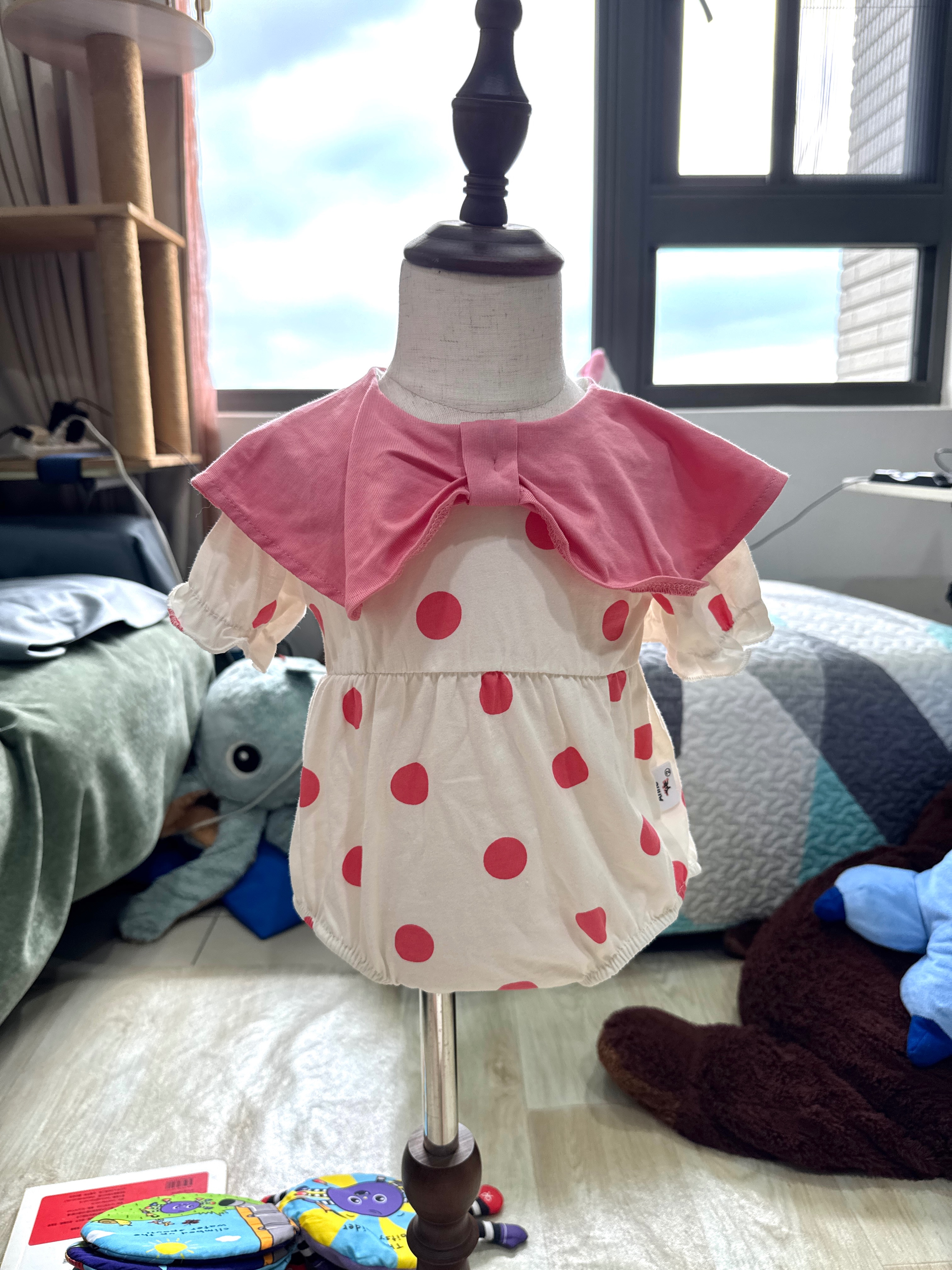 （現貨）粉色波波點包屁衣