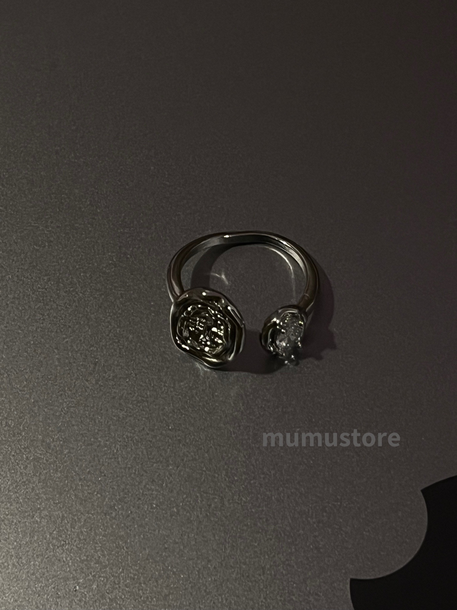 𝗺𝘂𝗺𝘂𝘀𝘁𝗼𝗿𝗲｜中古銀色戒指