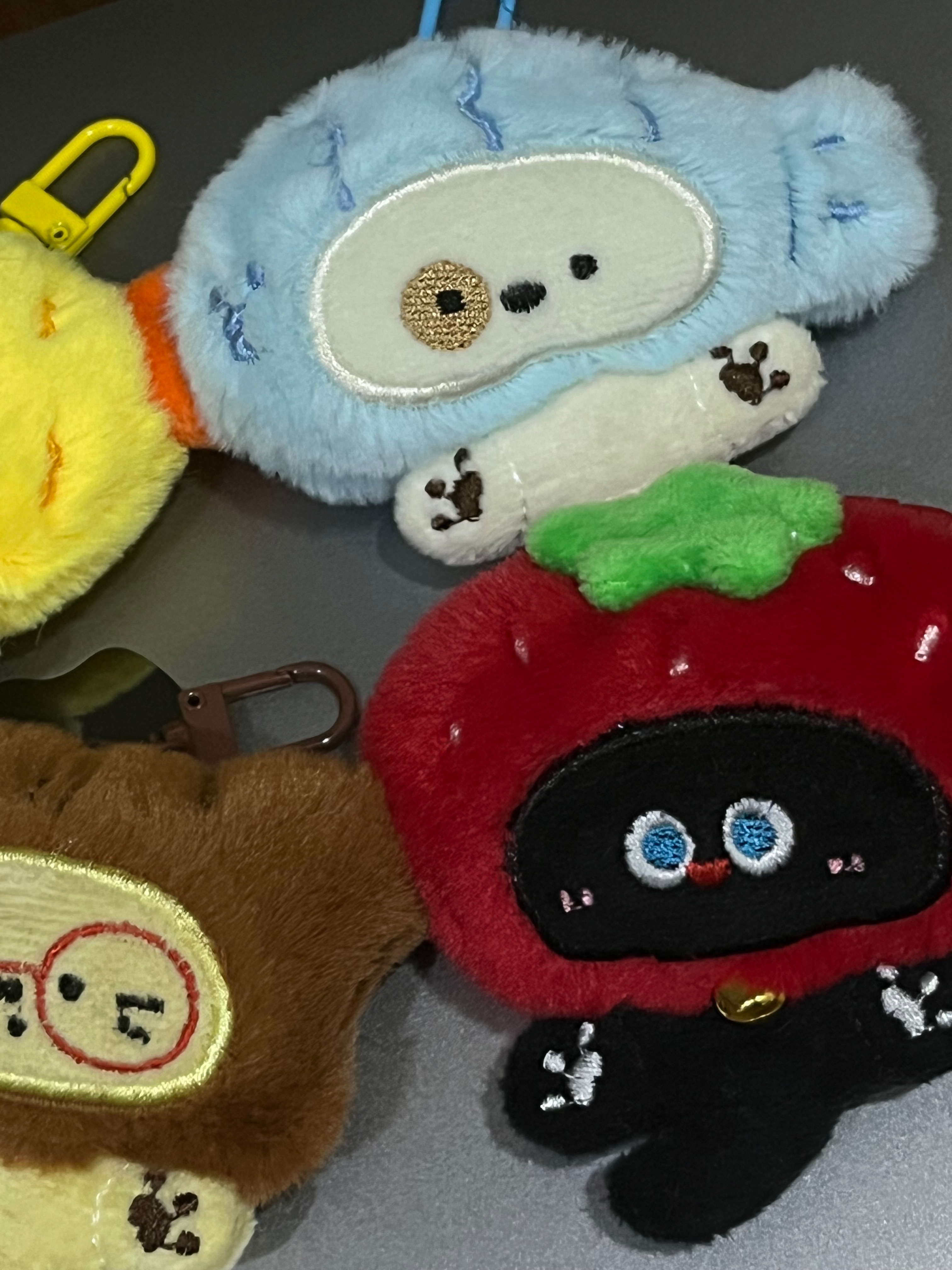 𝗺𝘂𝗺𝘂𝘀𝘁𝗼𝗿𝗲｜可愛頭套娃娃吊飾系列🍒*˖°