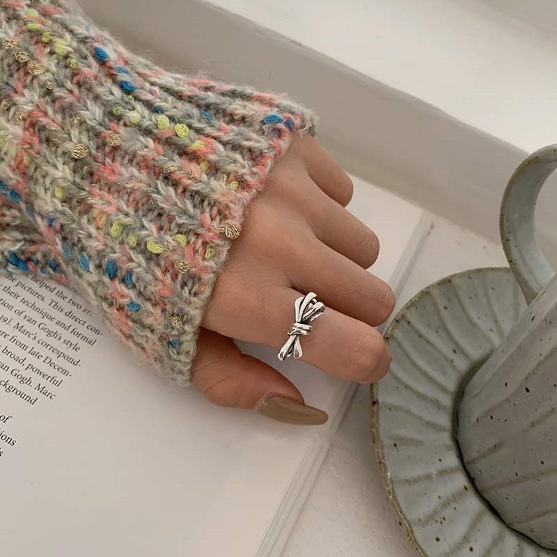 𝗺𝘂𝗺𝘂𝘀𝘁𝗼𝗿𝗲 現貨｜簡約時尚戒指🌛⋆゜