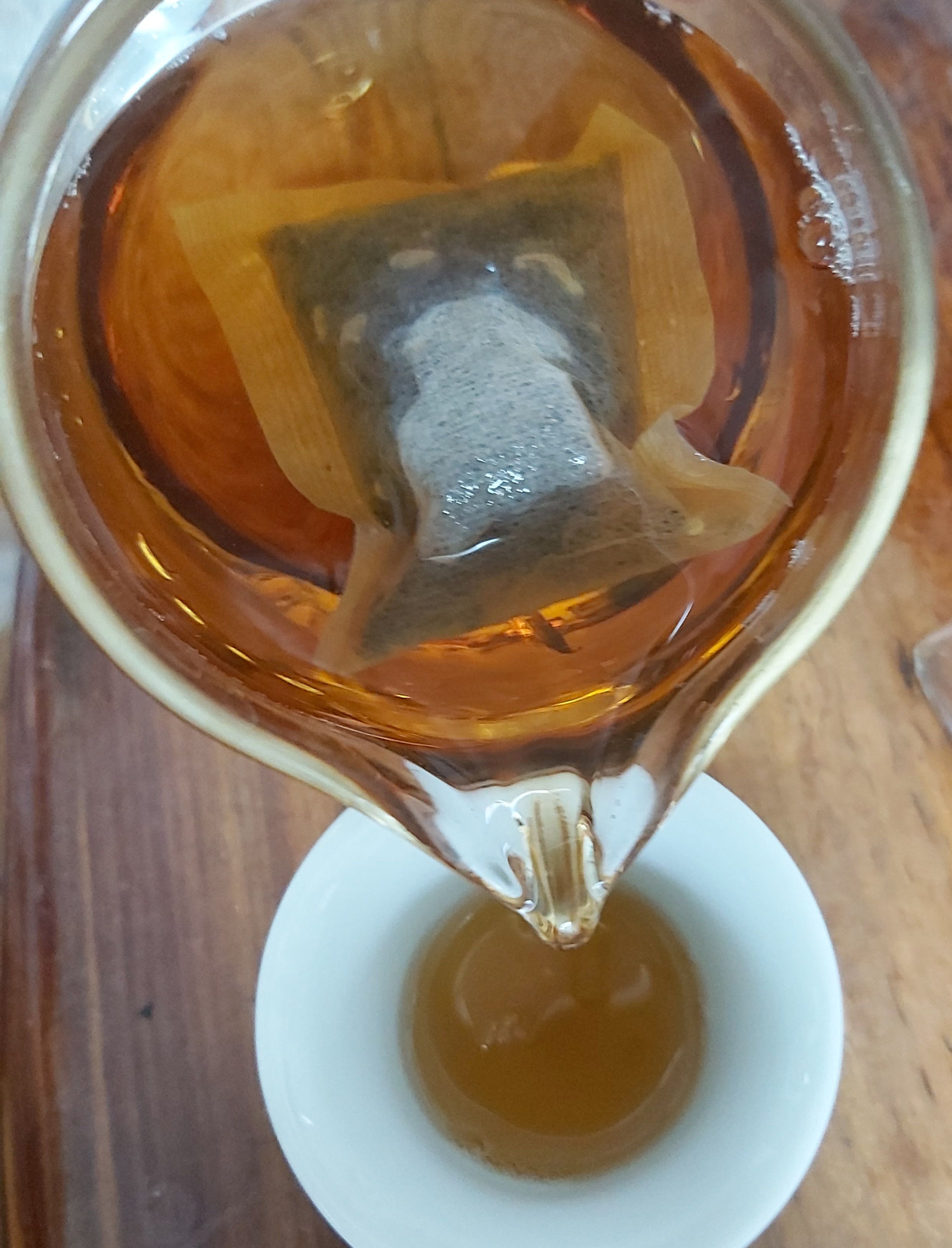 有機栽培《紅烏龍經濟茶包-四角祼包》