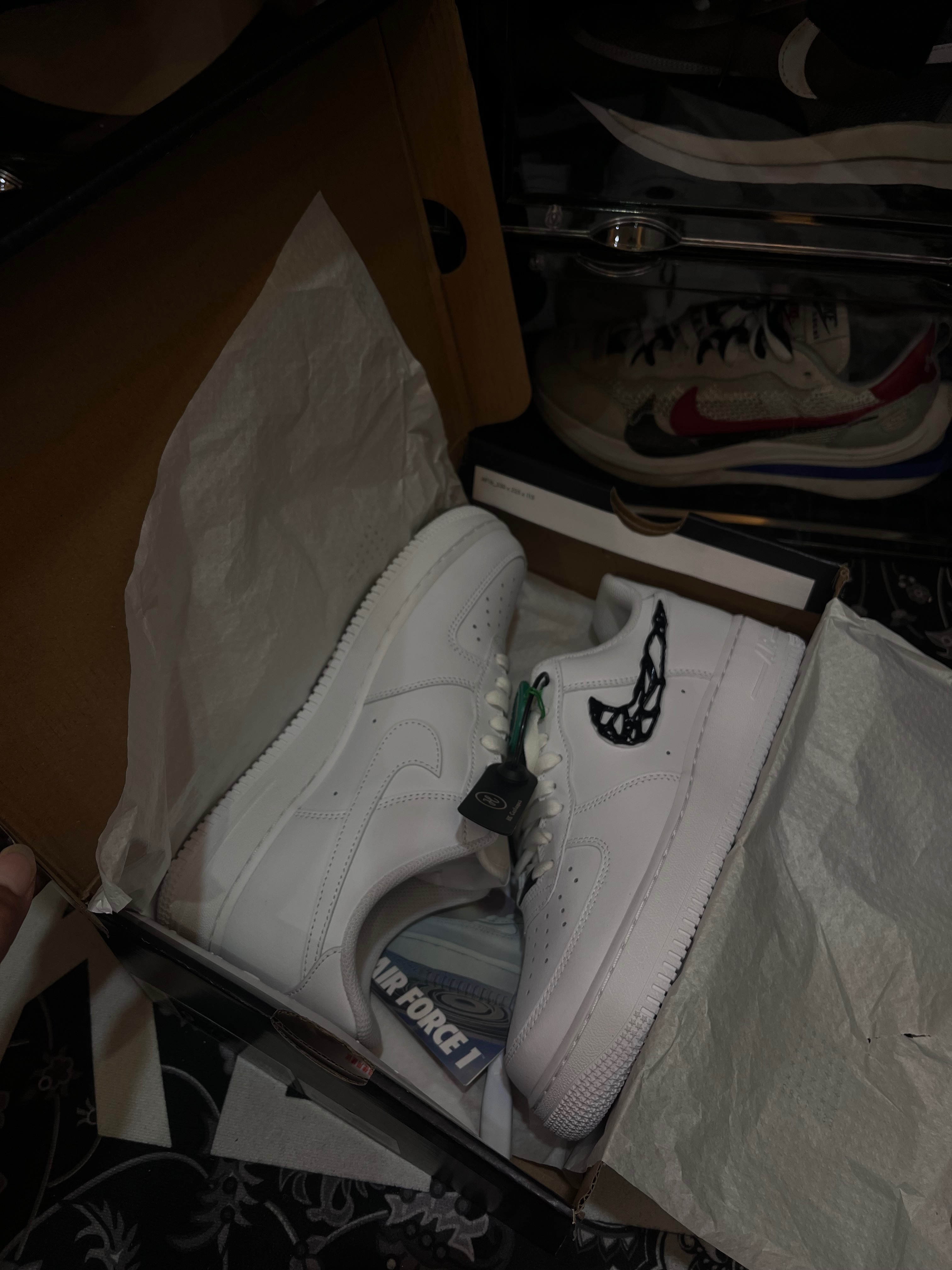 Nike 液態黑 （現貨）