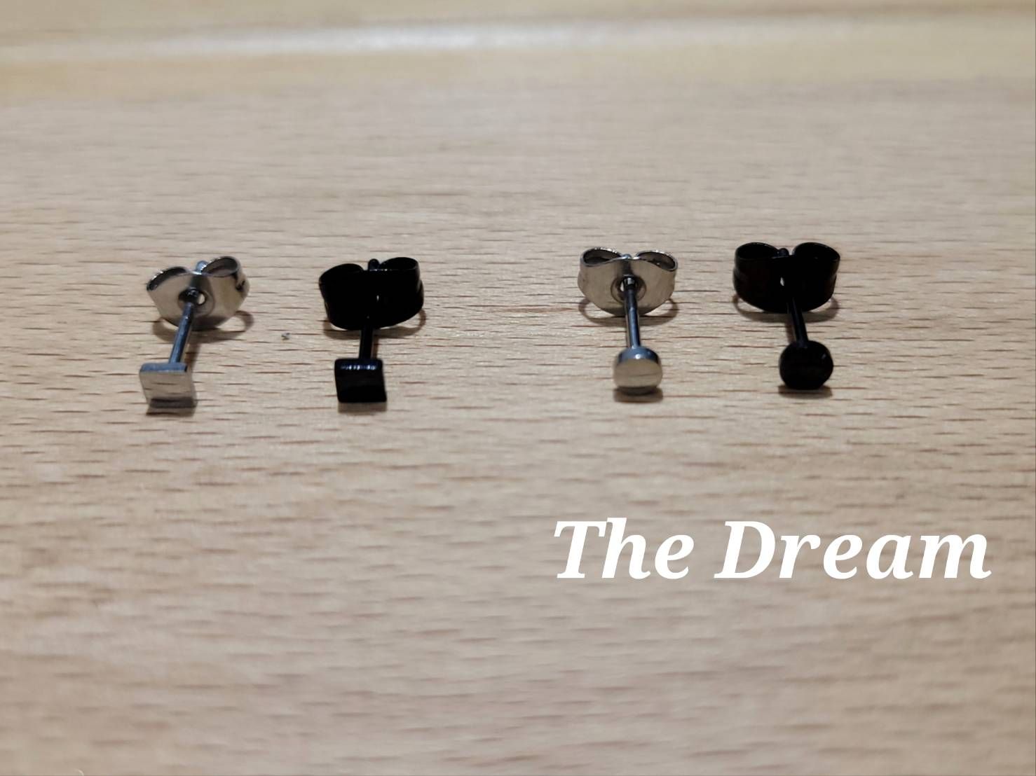 抗敏迷你方圓耳釘