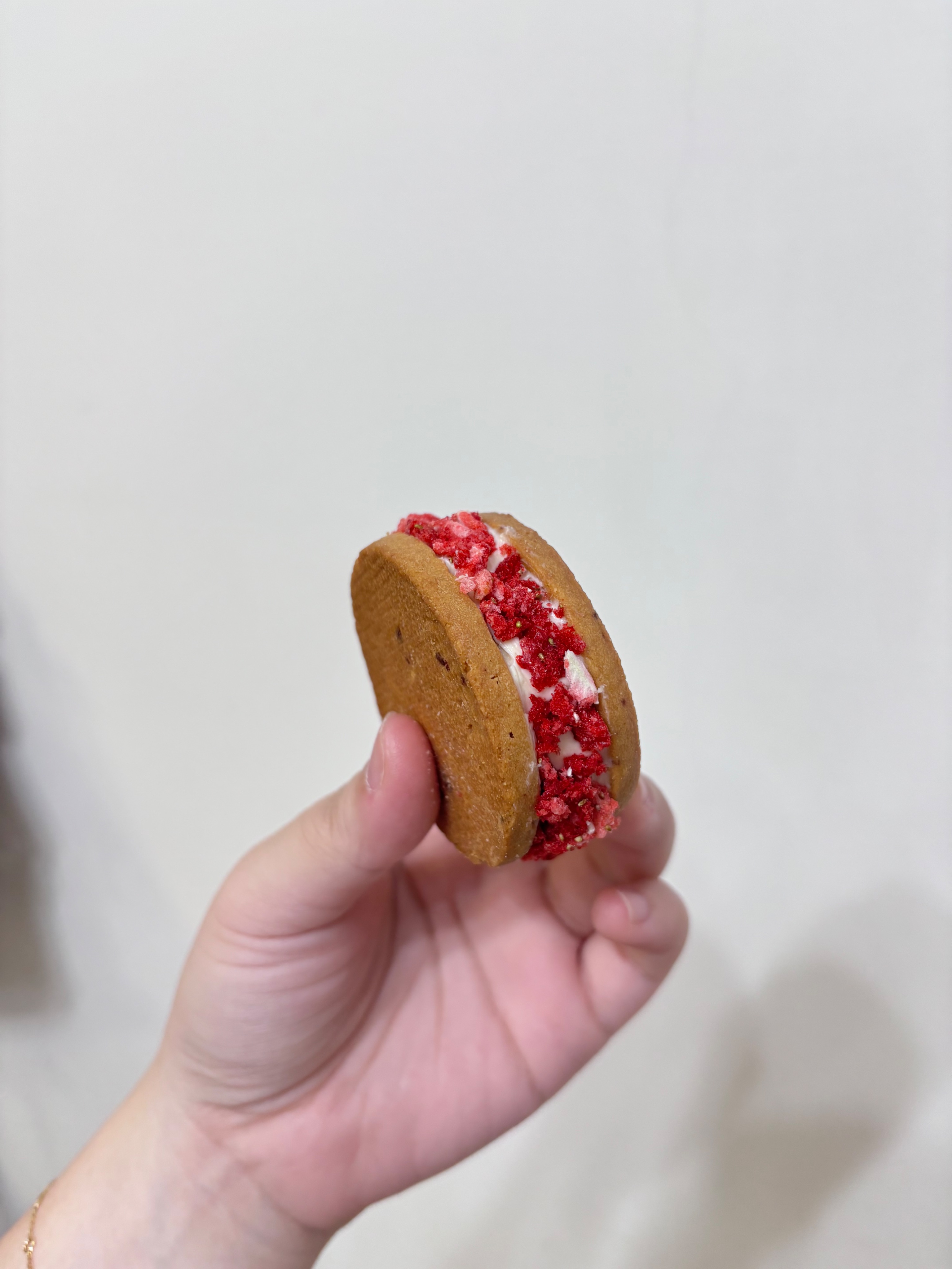 草莓乳酪夾心沙布列