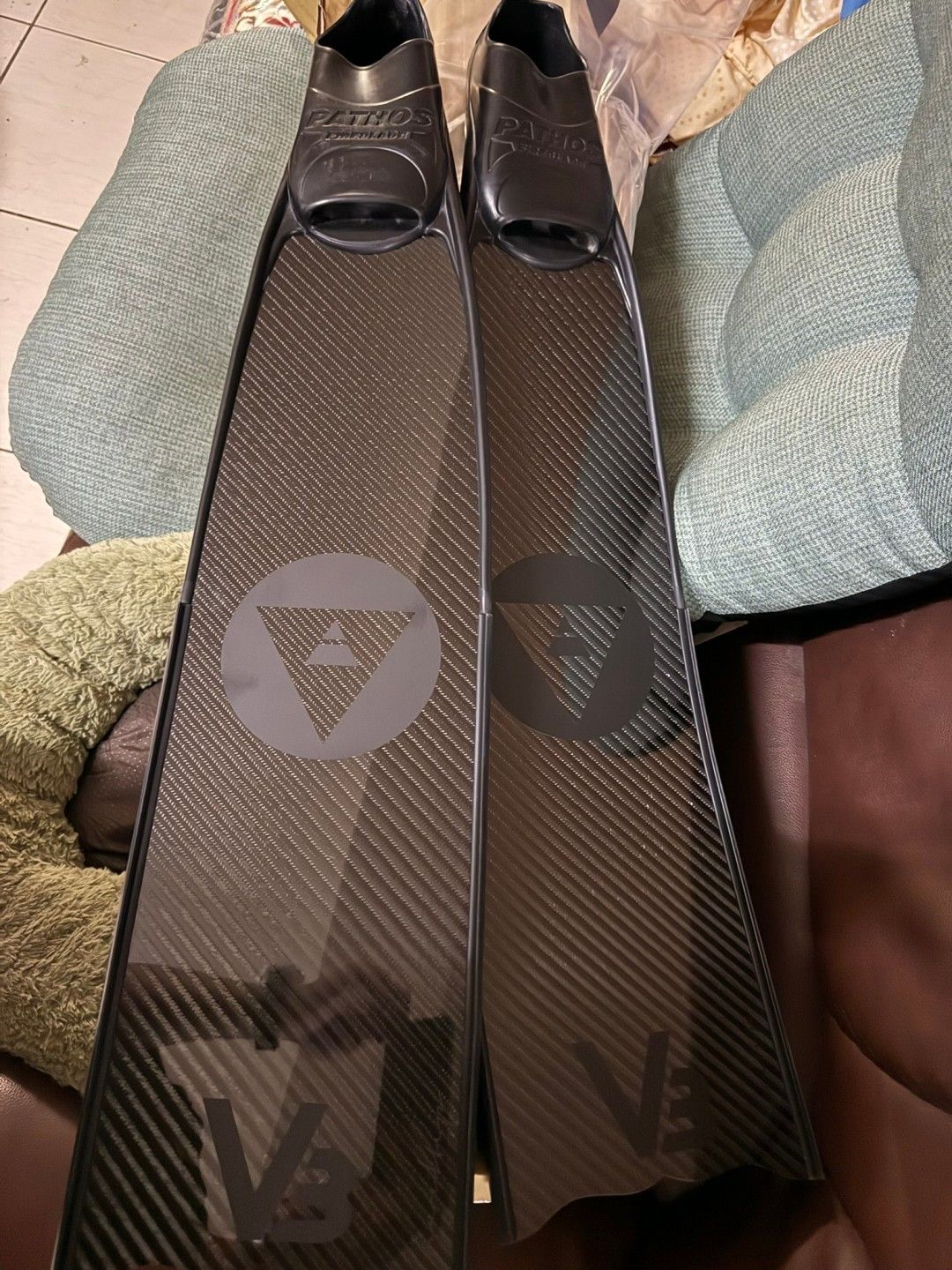 【清文教練】全新未使用V3蛙鞋/黑Pathos 38-40