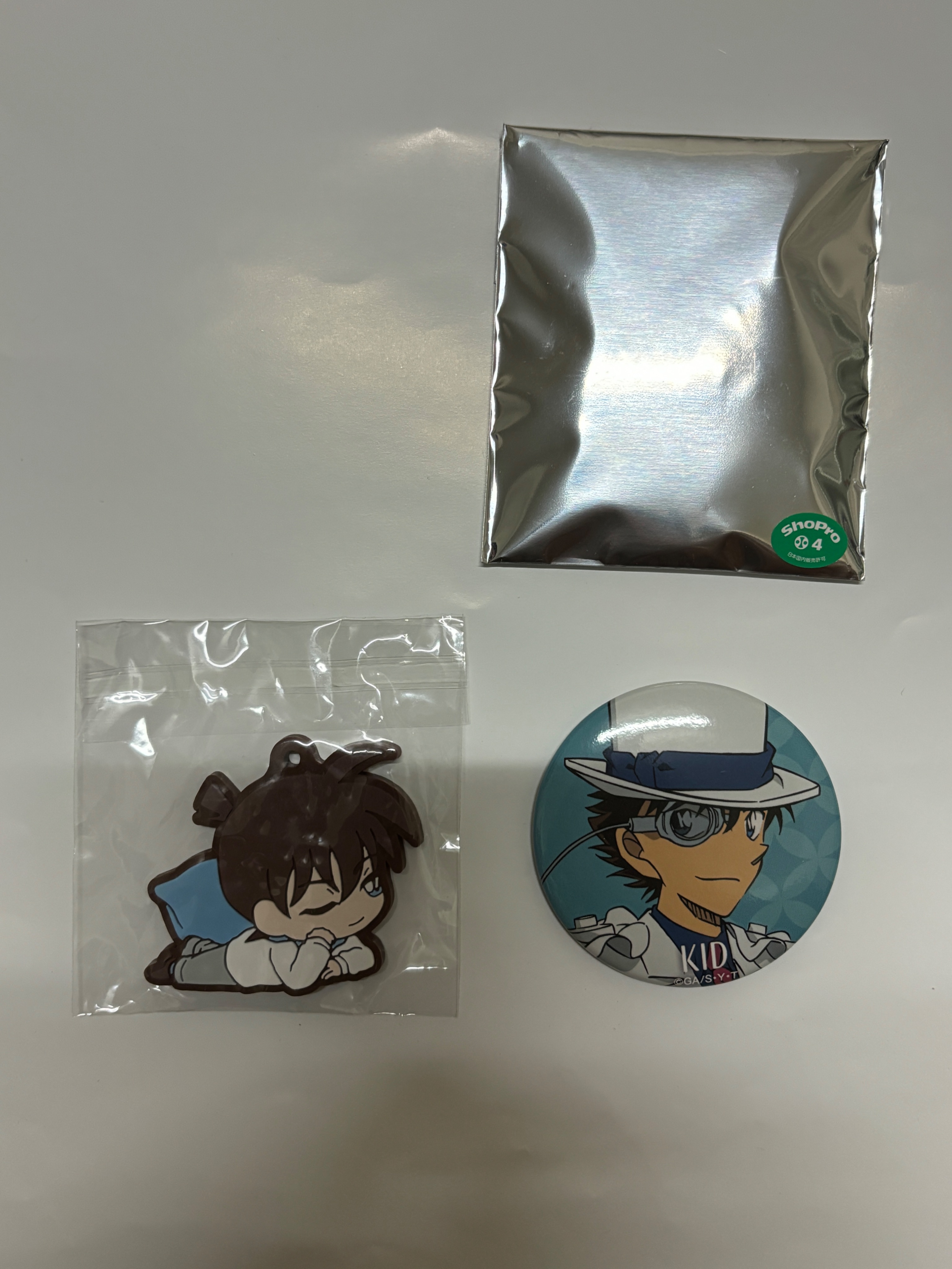 名偵探柯南基德徽章+新一膠質吊飾