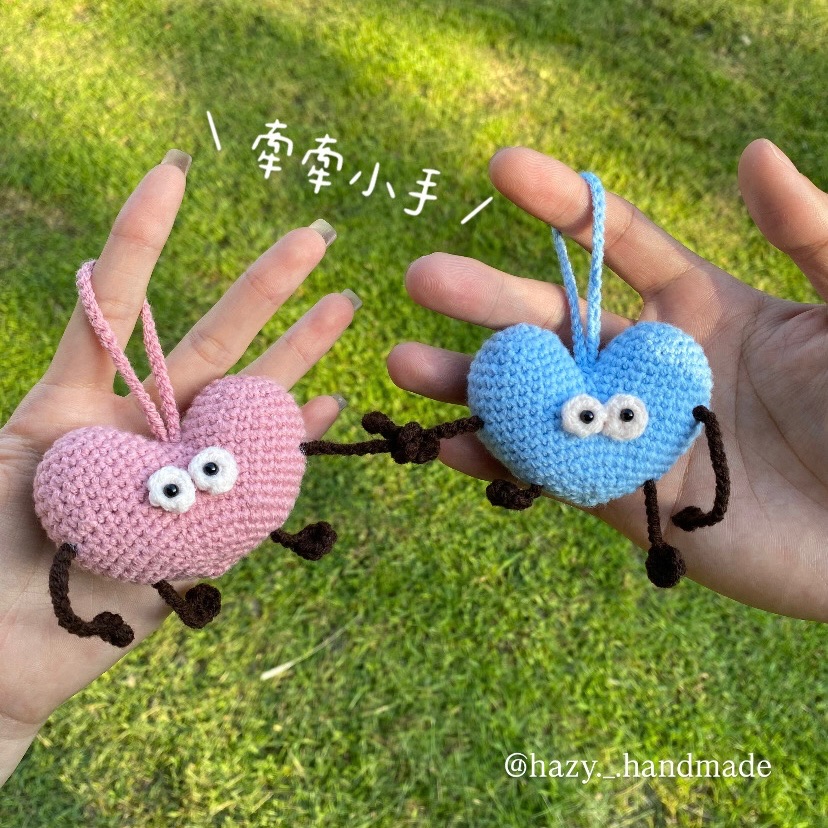 伸縮愛心吊飾🩵🩷一對