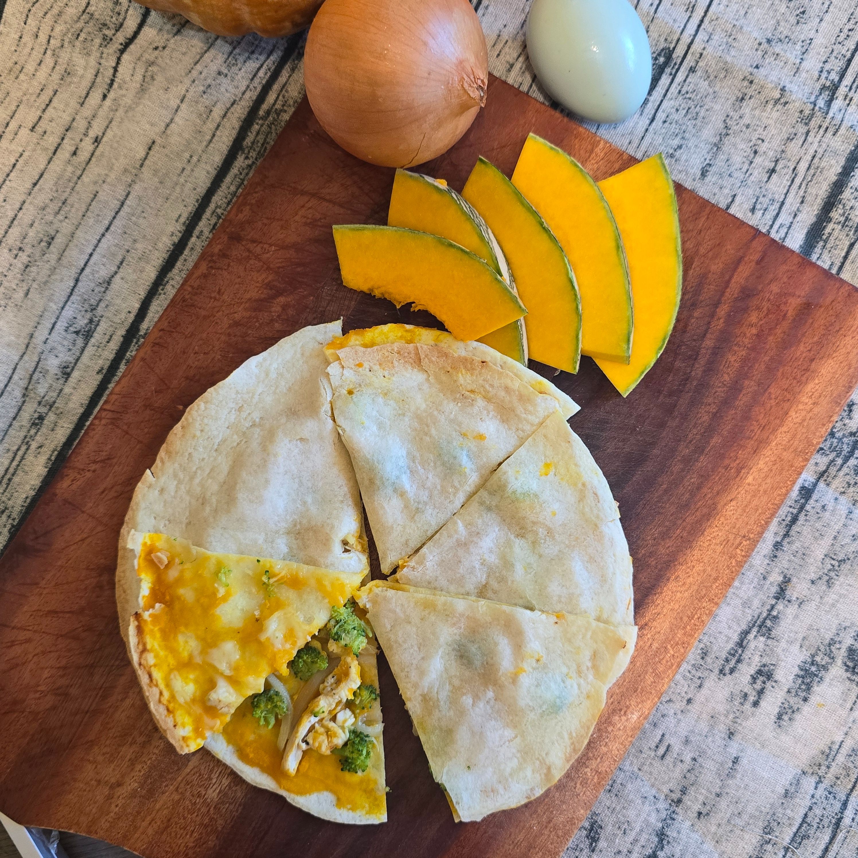 金沙南瓜起司雞肉烤餅