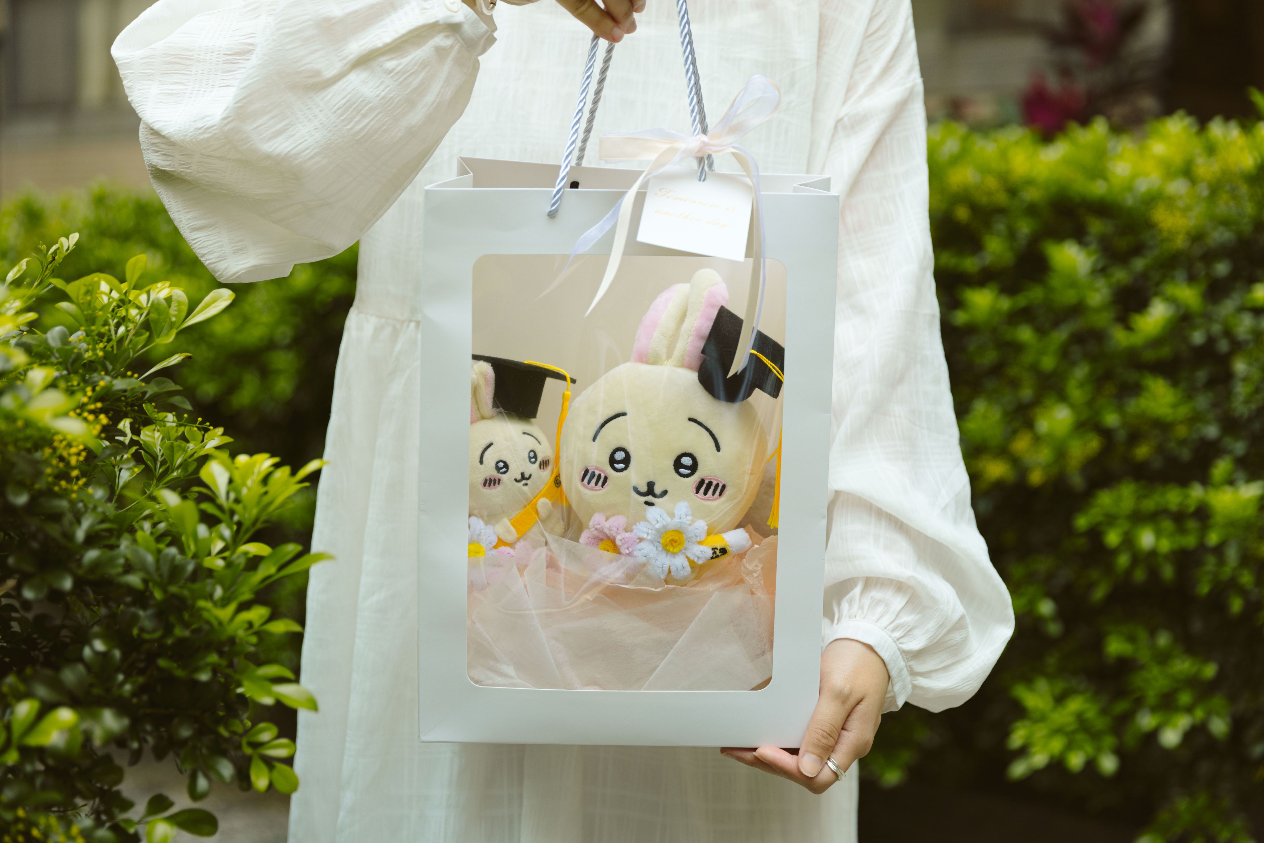 客製化全場我最萌雙兔兔/吉伊 手工毛根花禮盒❌無畢業帽