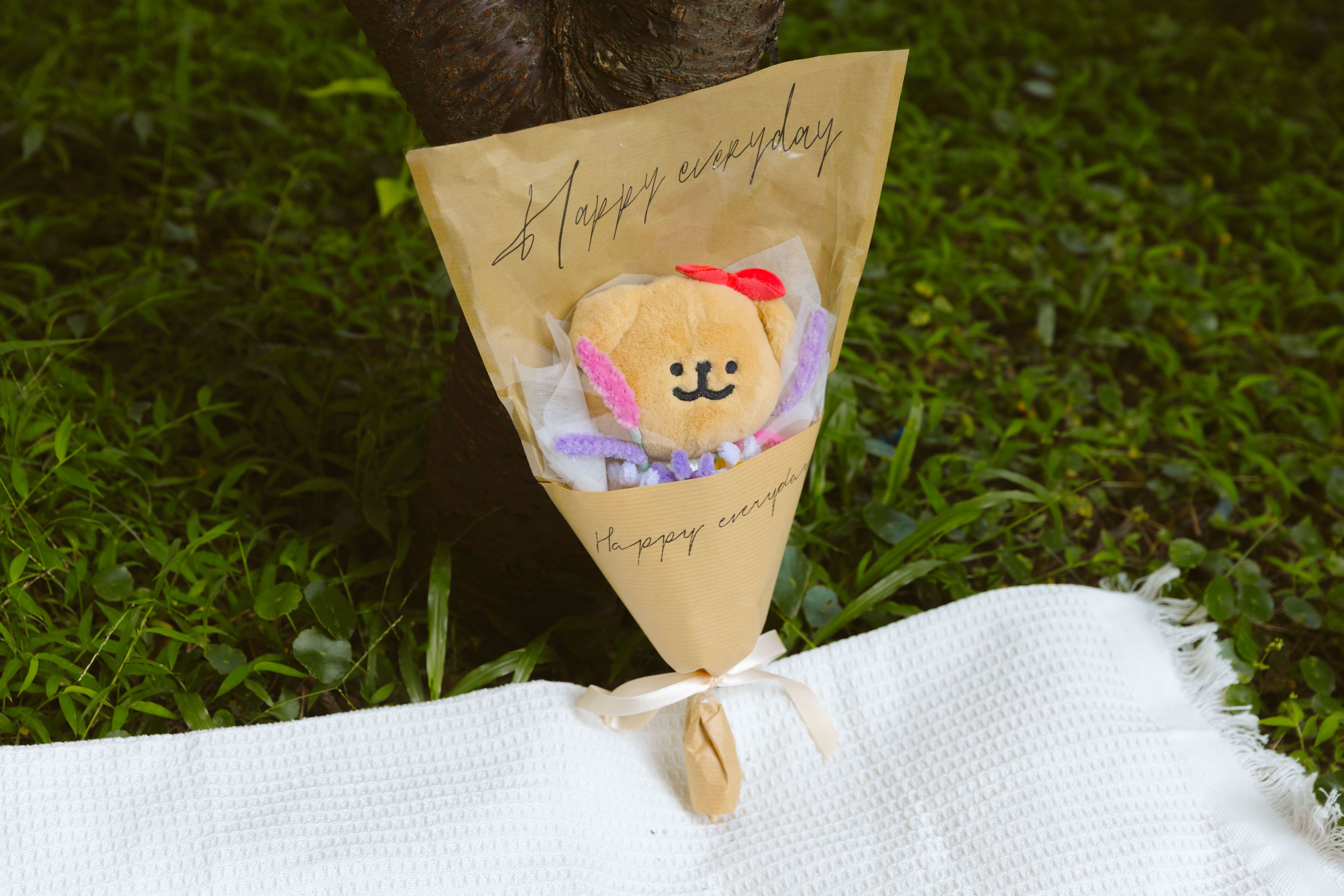 客製化蝴蝶結小狗 手工毛根花束