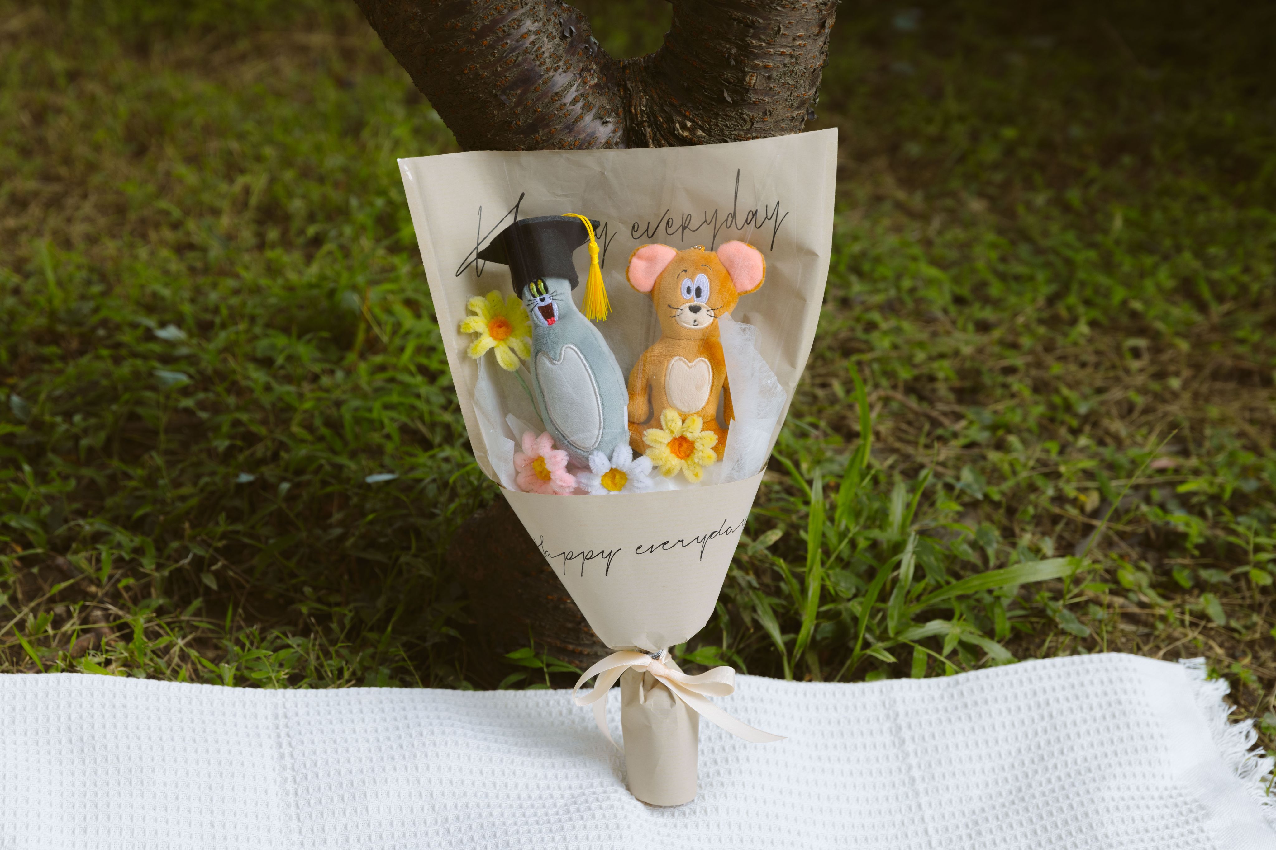 客製化打打鬧鬧的友誼 手工毛根花束