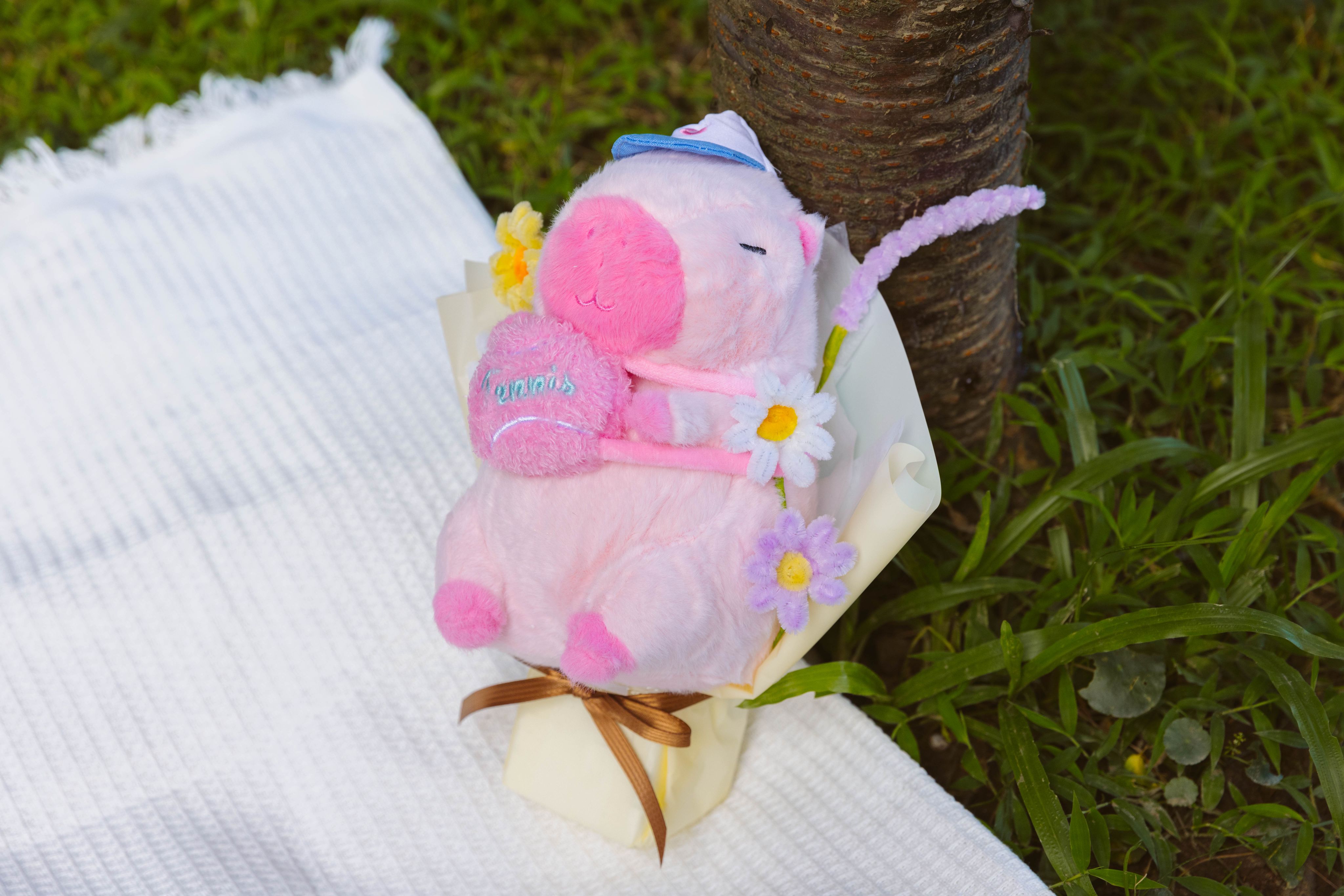 客製化粉紅水豚運動會 手工毛根花束🛍️附提袋