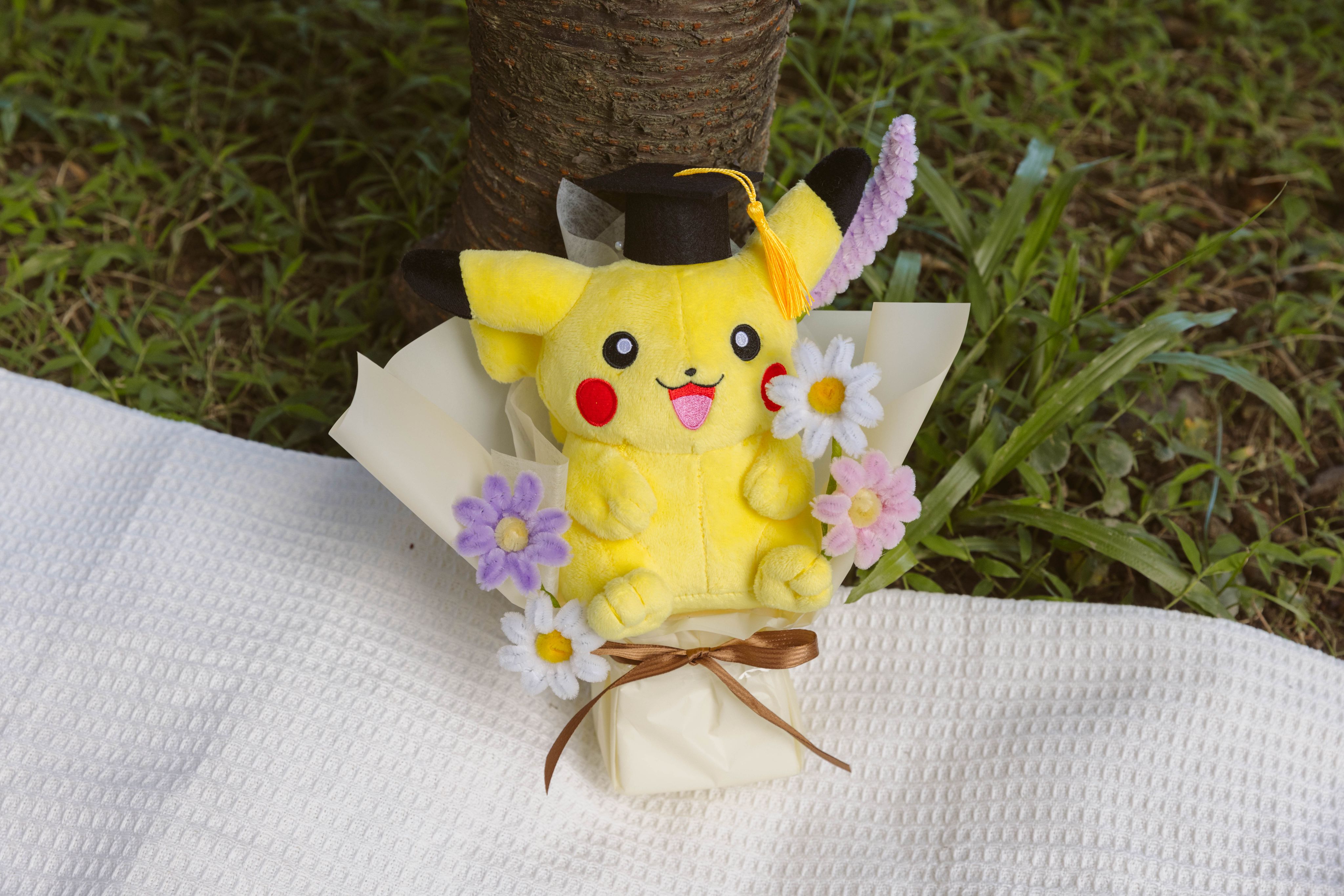 客製化十萬個閃電 手工毛根花束⚡️（預購）🛍️附提袋（❌無畢業帽）