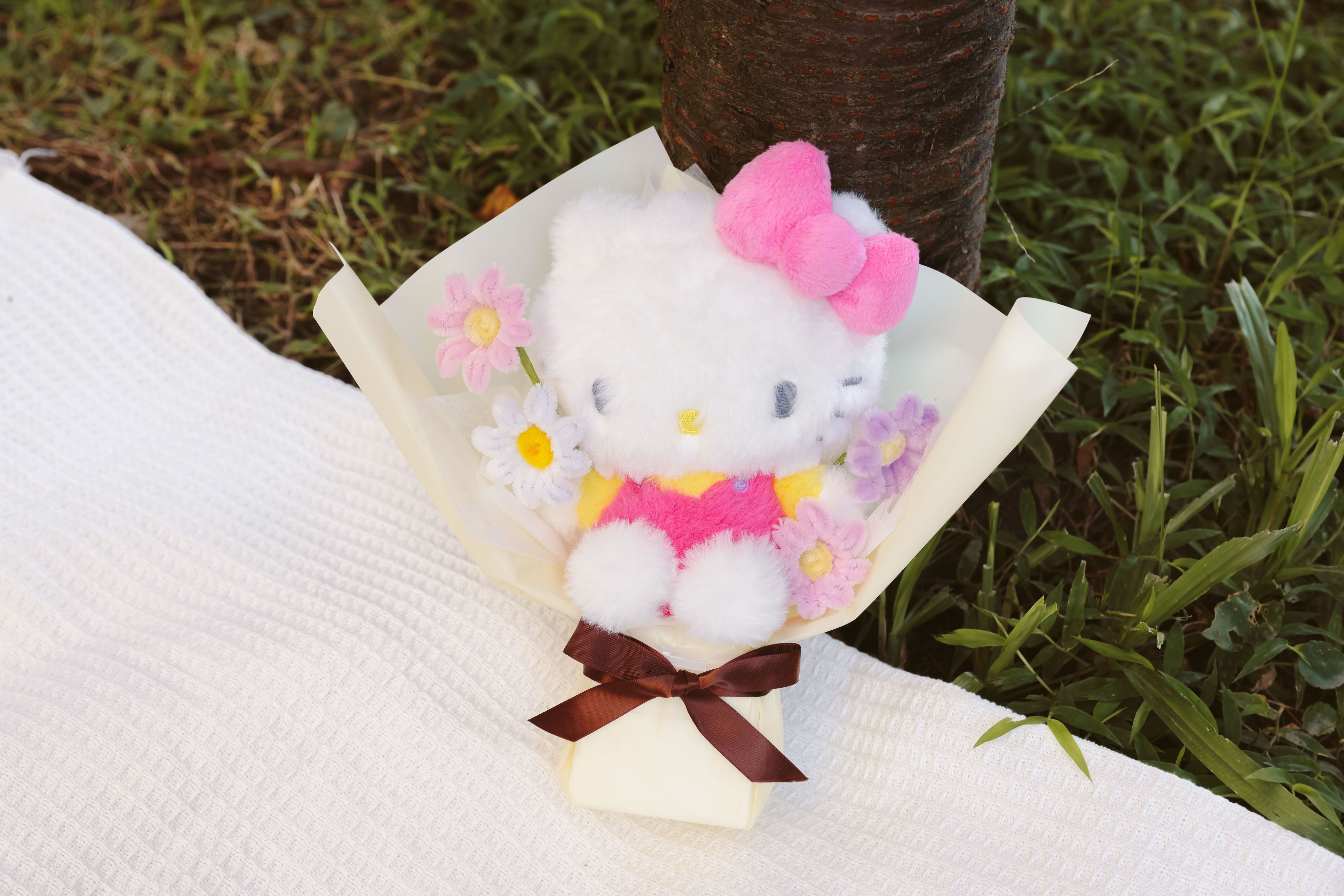 客製化哈囉貓咪 手工毛根花束（預購）🛍️附提袋