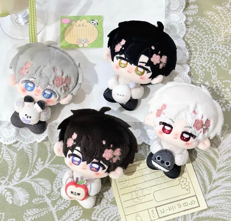 10cm春日努努+磁吸抱抱玩偶