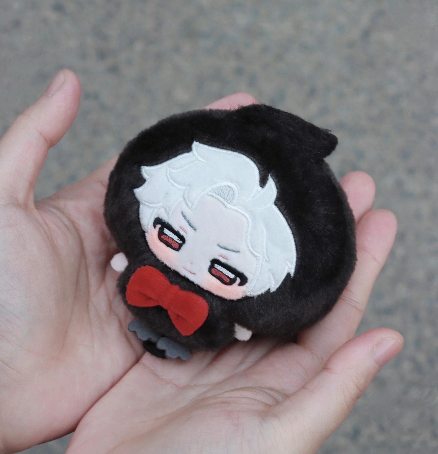 （現貨）10cm小墩體秦徹（含盒與內容物 請點開圖片有示意圖）