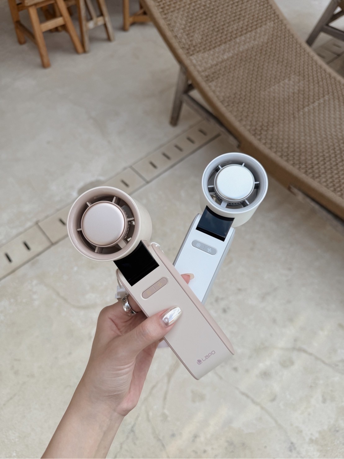 Lapo. 手持制冷風扇