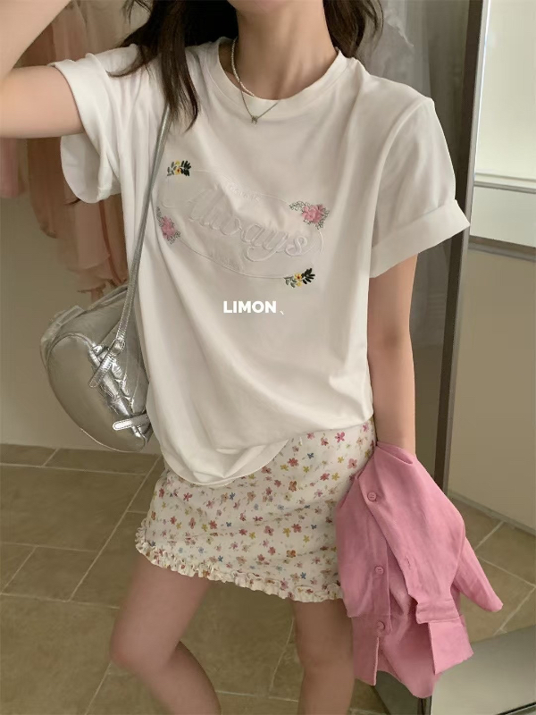 好日子GOOD DAY║8669 TheLimon甜美刺繡花朵上衣