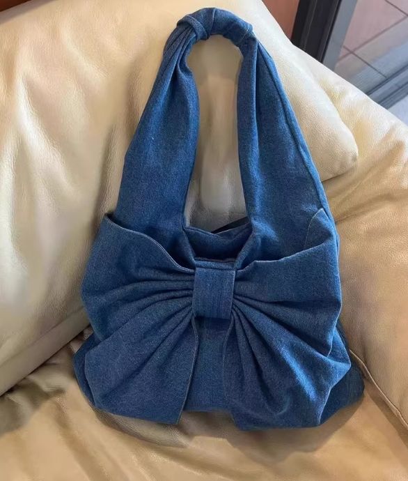 W可愛蝴蝶結造型手提肩背托特包25春0501A12