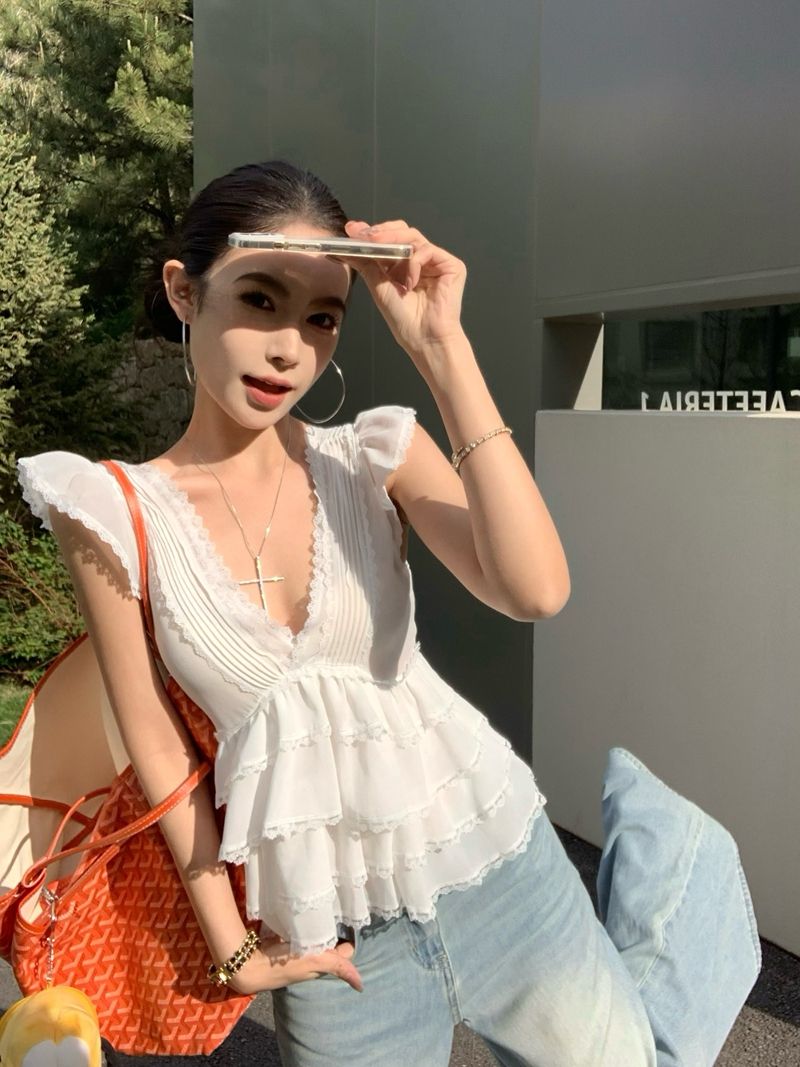 W性感深V荷葉上衣25春0515F10