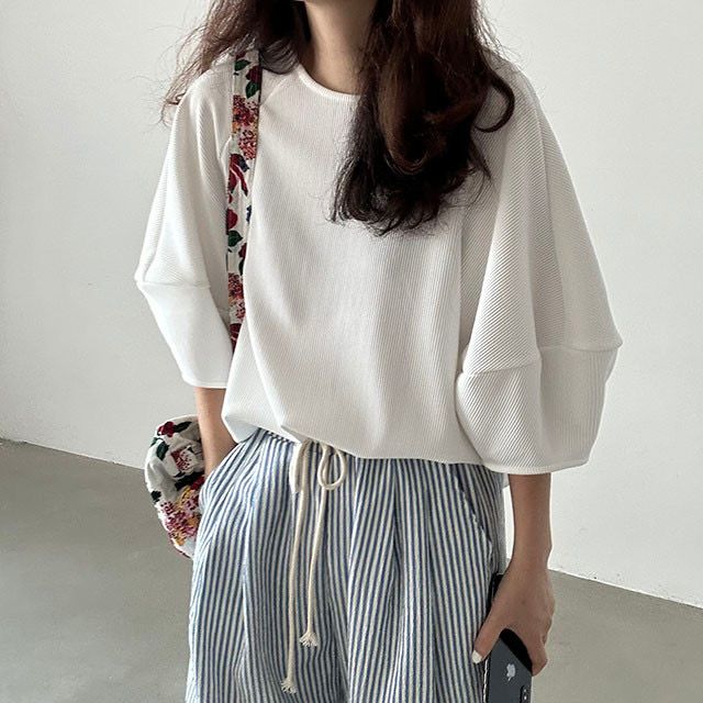 W特殊料花苞澎澎袖棉T25春0529F05