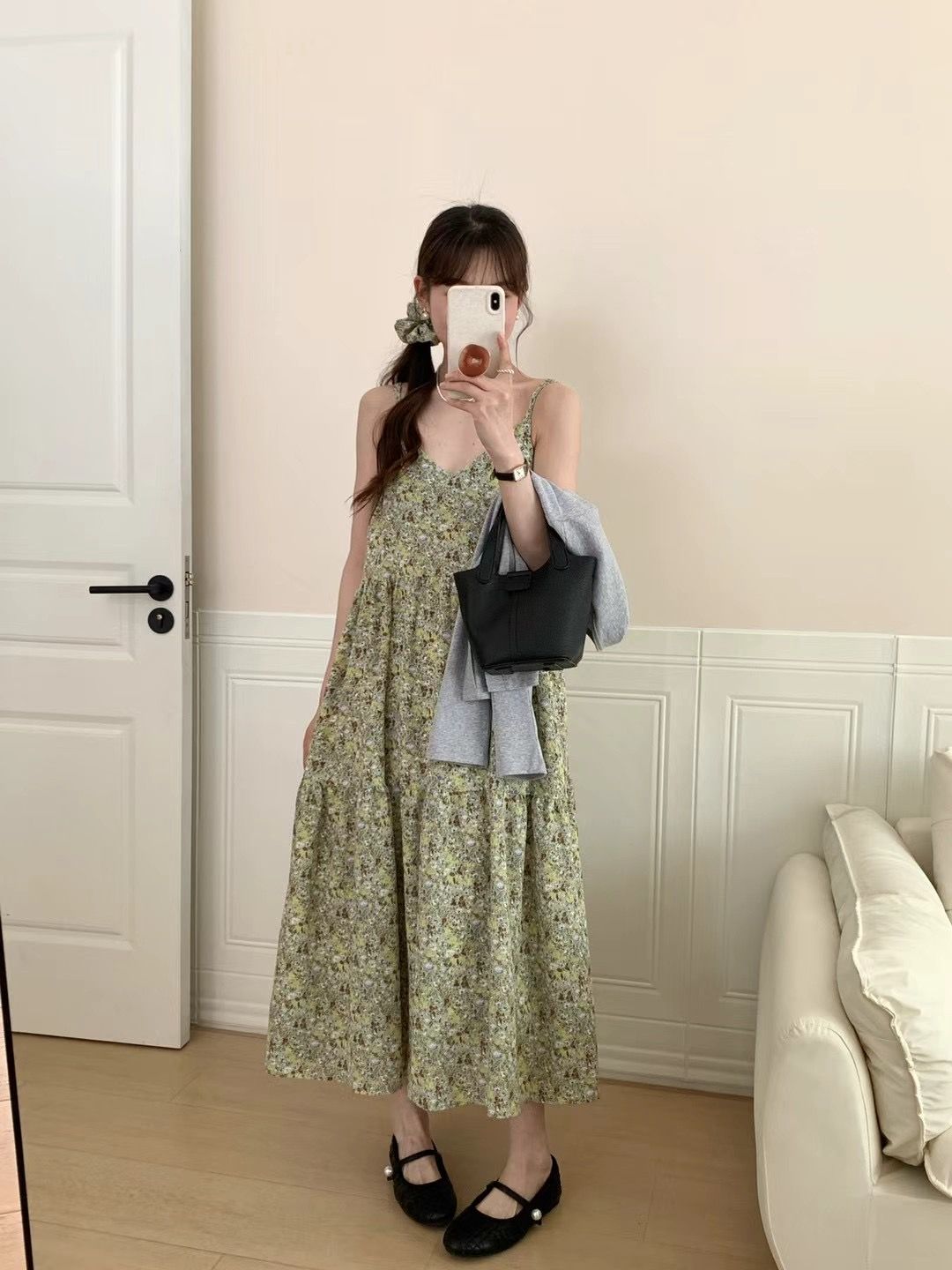 W清爽夏日小碎花細帶洋裝*2色25春0529F07